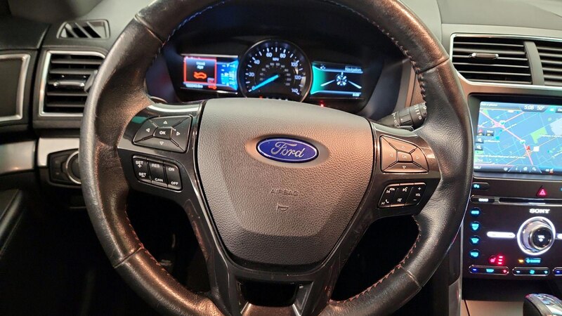 2016 Ford Explorer Sport 10