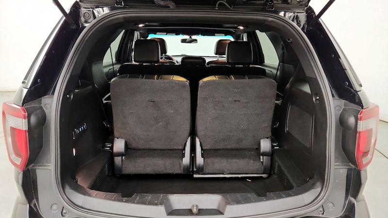 2016 Ford Explorer Sport 23