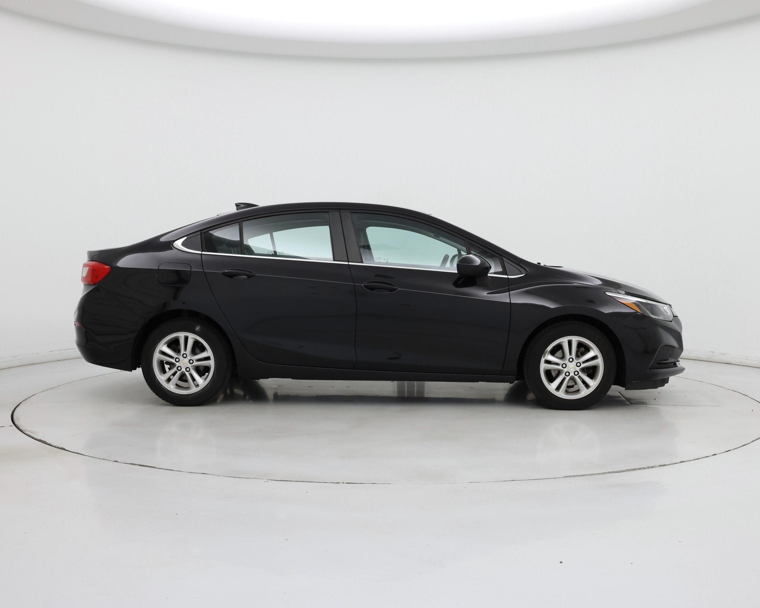 Thumbnail: 2017 Chevrolet Cruze - 7