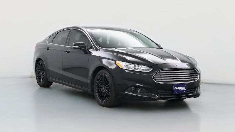 2014 Ford Fusion SE Hero Image