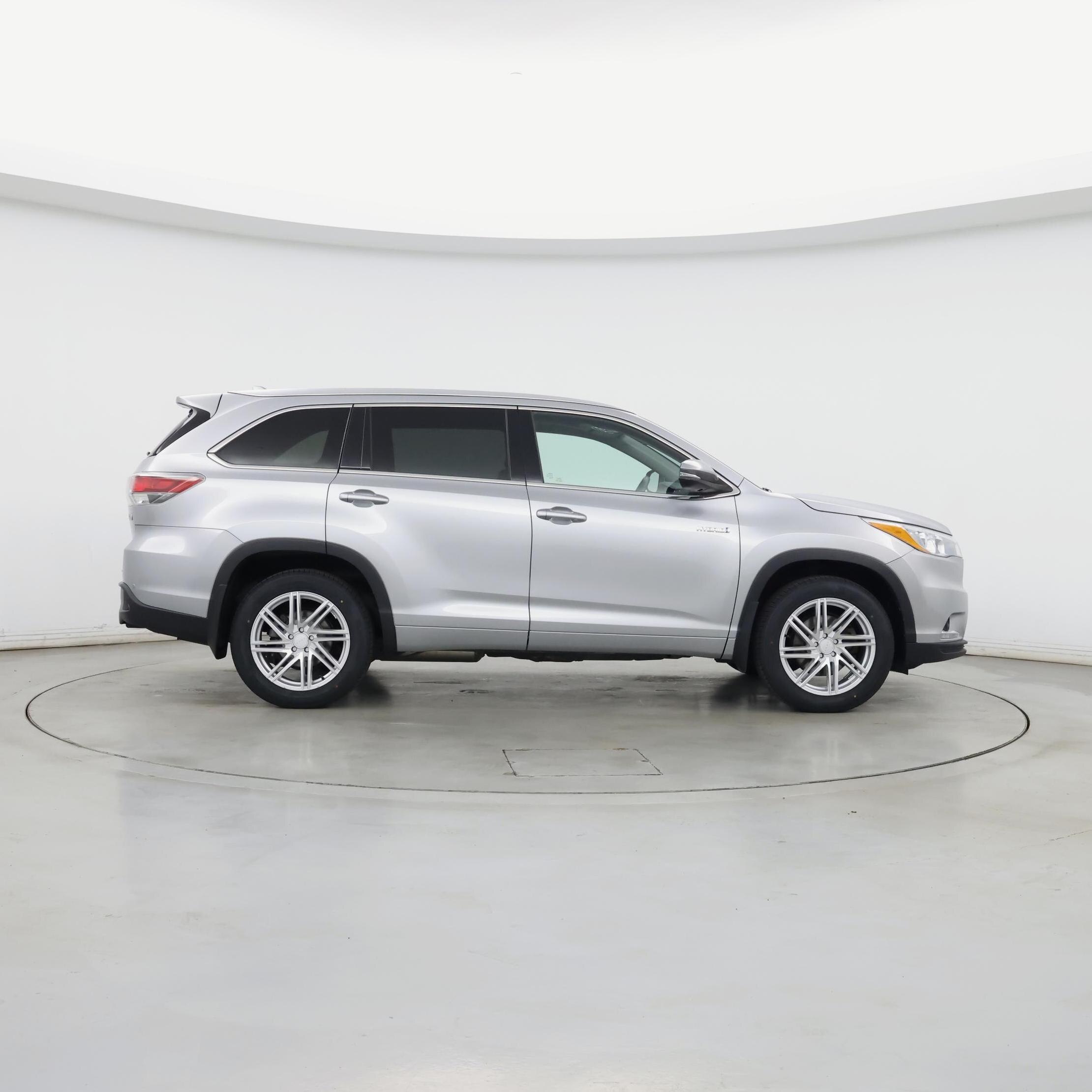Thumbnail: 2015 Toyota Highlander - 7