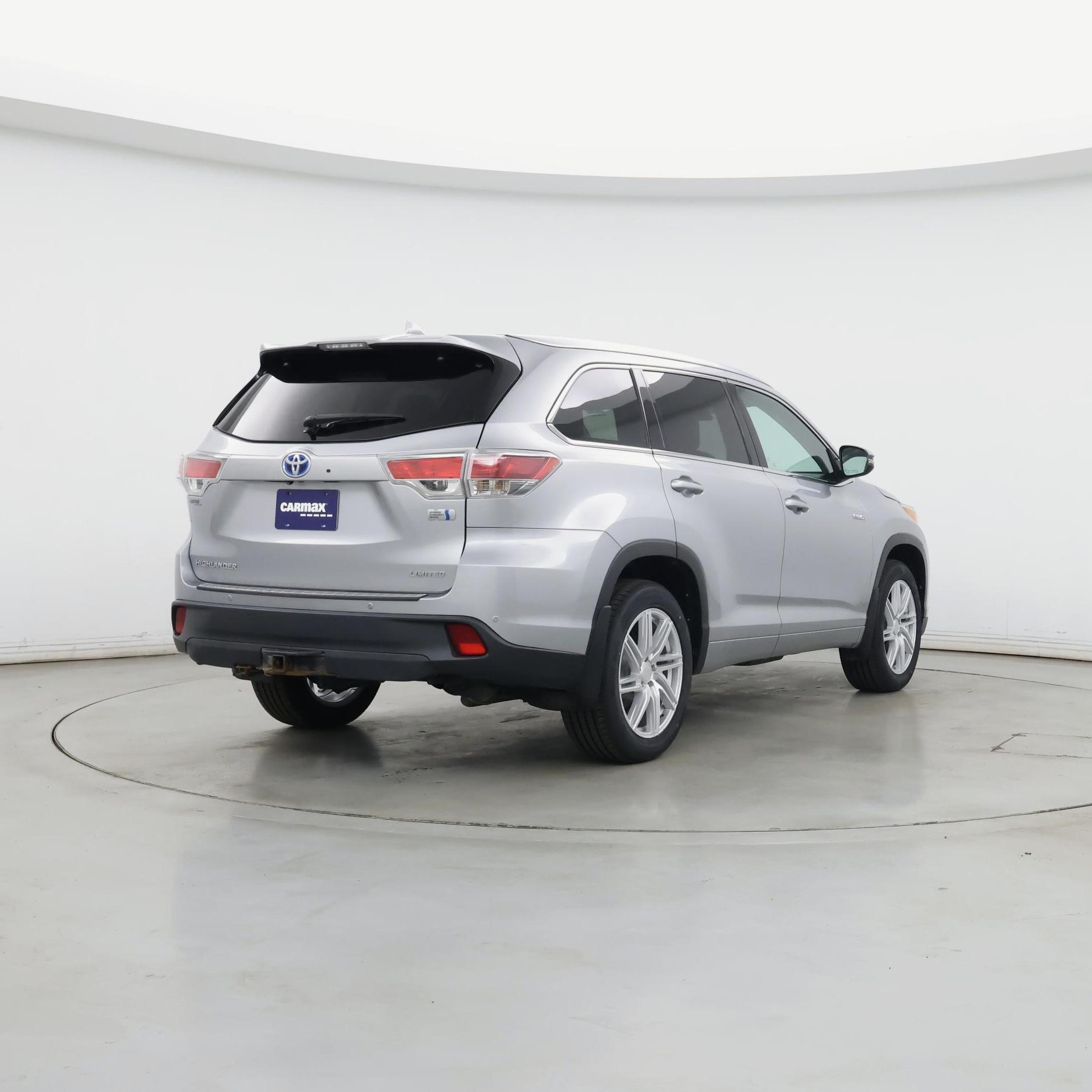Thumbnail: 2015 Toyota Highlander - 8
