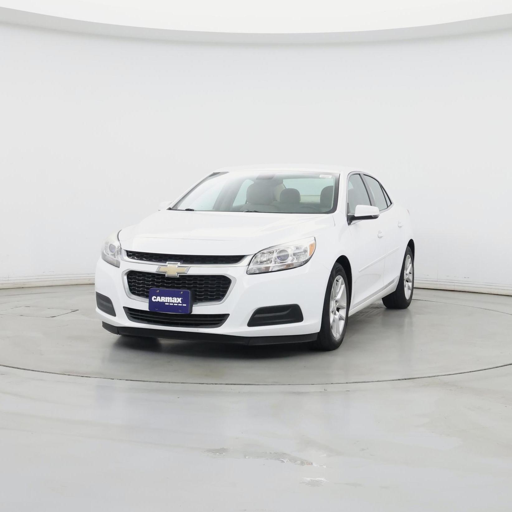 Thumbnail: 2015 Chevrolet Malibu - 4