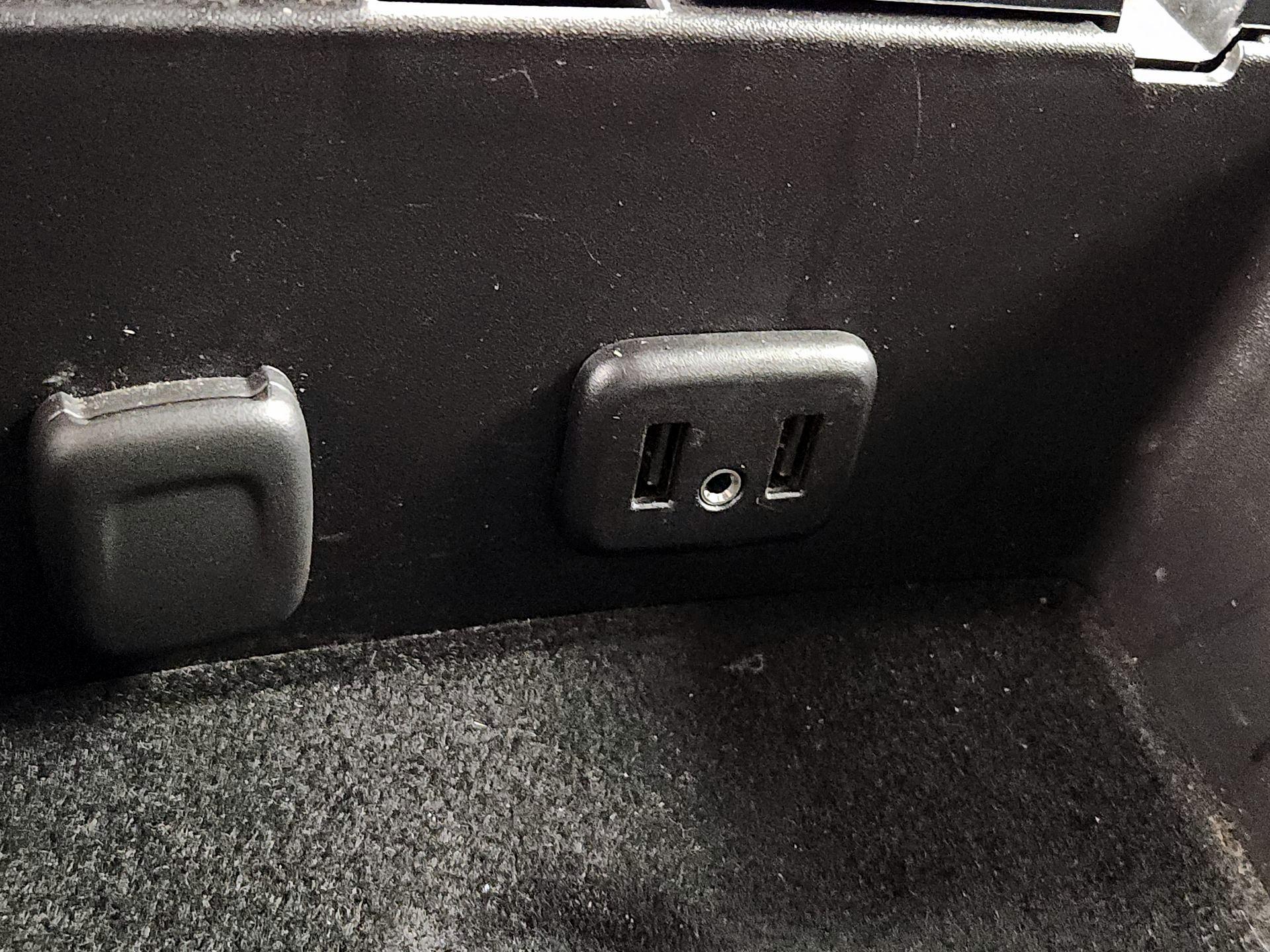 Thumbnail: 2017 Chevrolet Silverado 1500 - 18