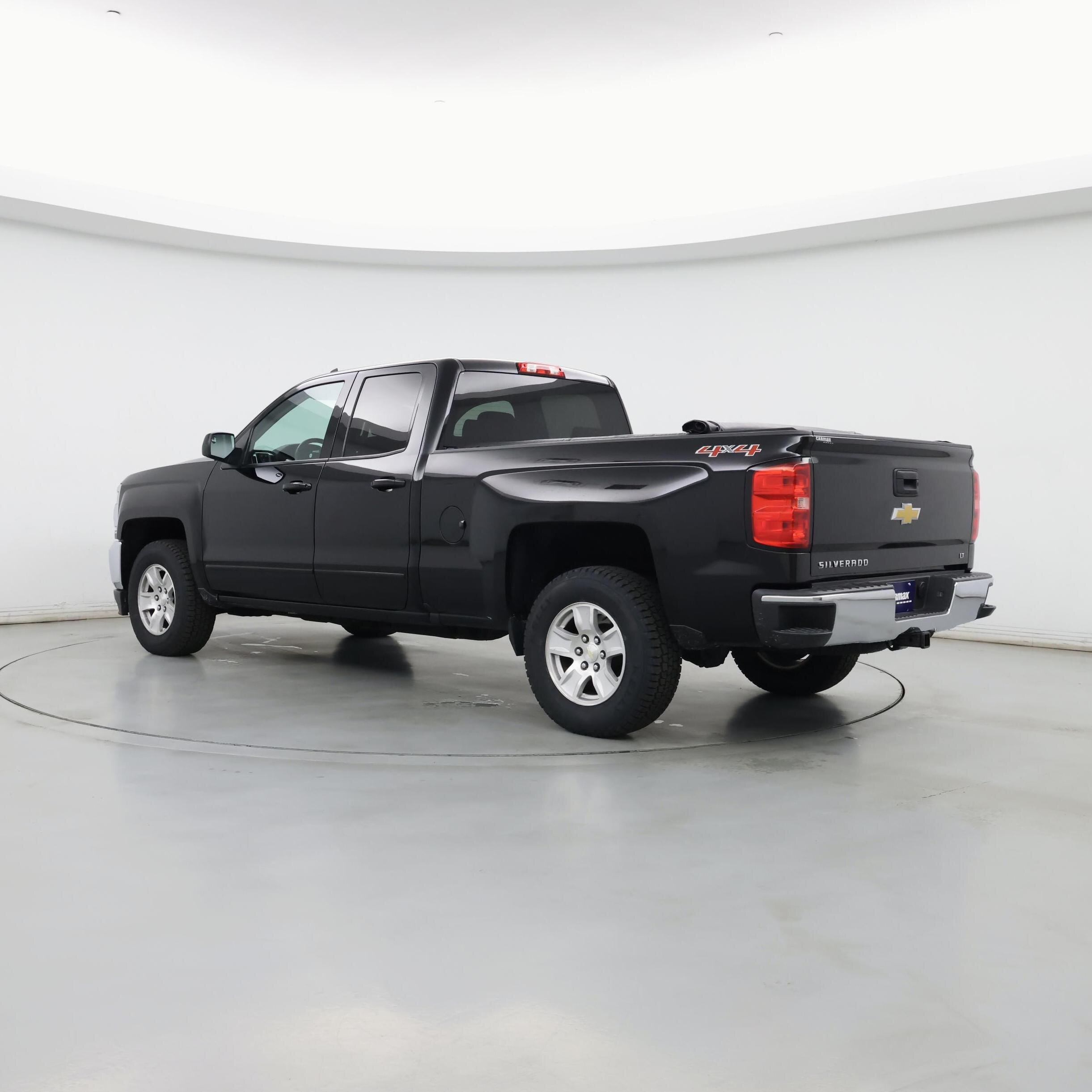 Thumbnail: 2017 Chevrolet Silverado 1500 - 2