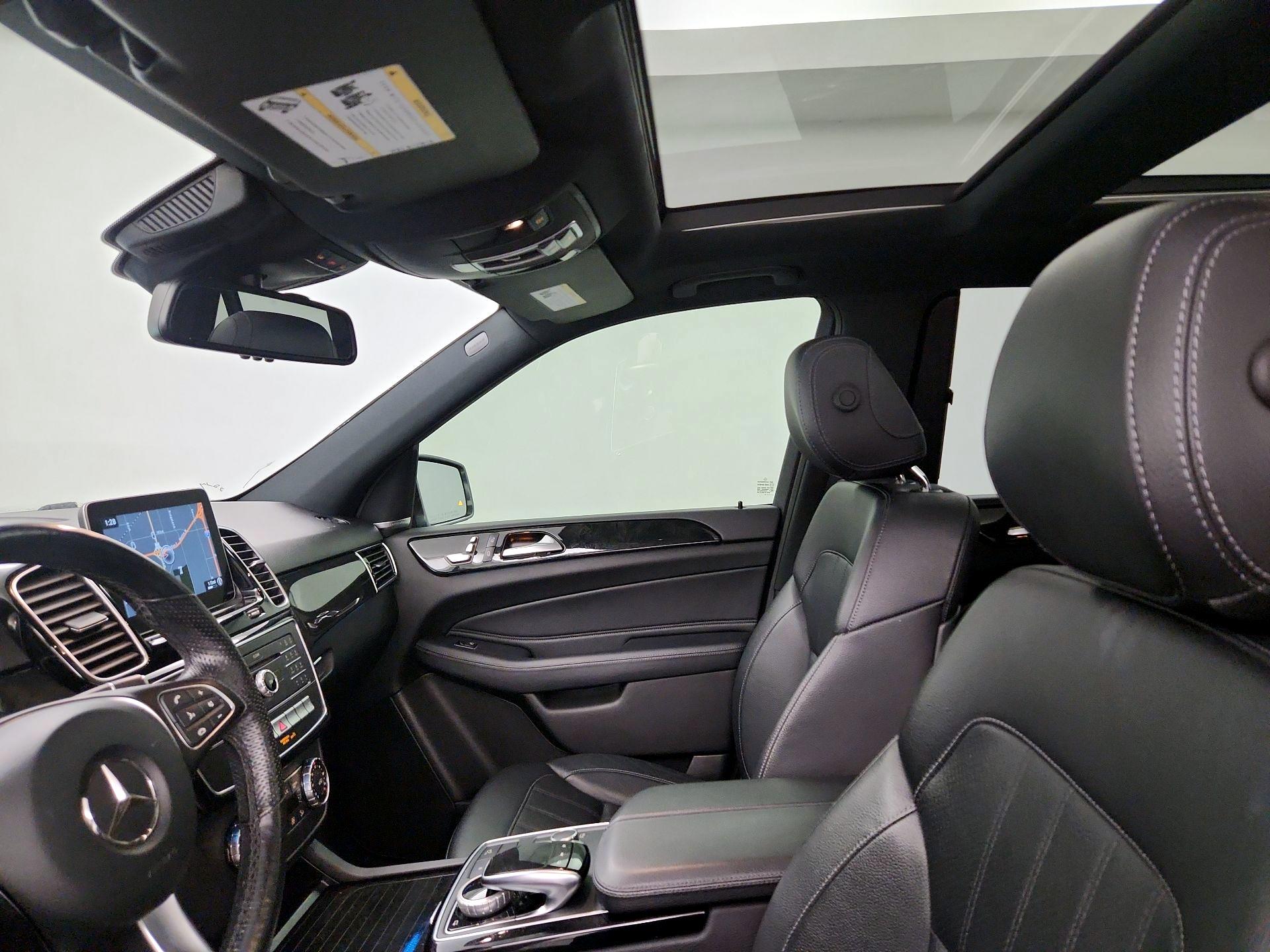 Thumbnail: 2018 Mercedes-Benz GLE - 20
