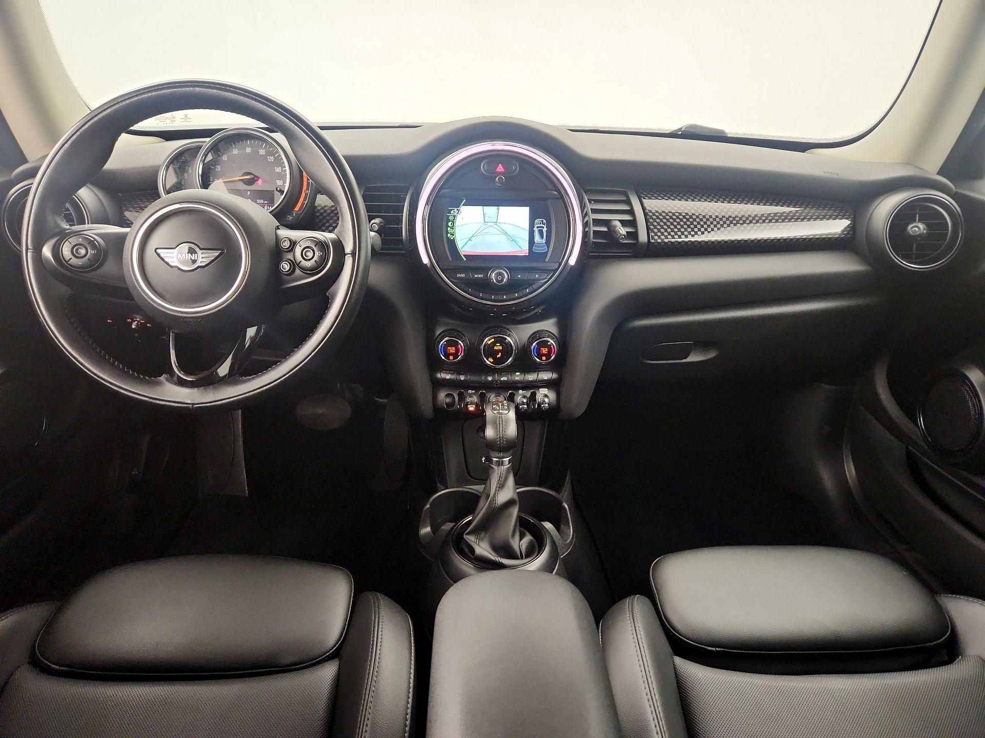 Thumbnail: 2018 MINI Cooper Hardtop - 9