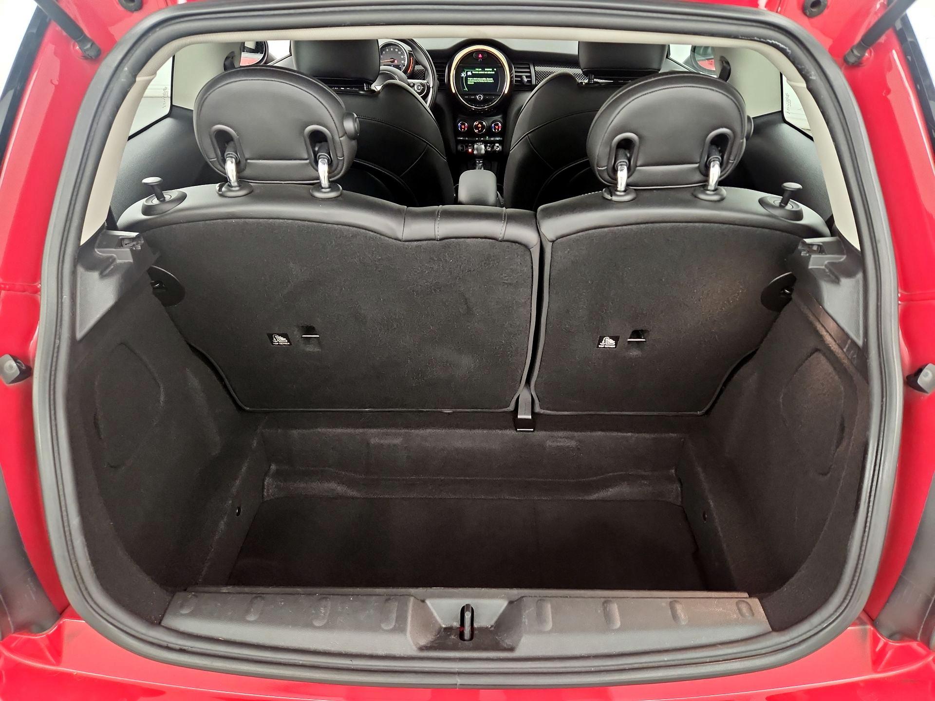 Thumbnail: 2018 MINI Cooper Hardtop - 19