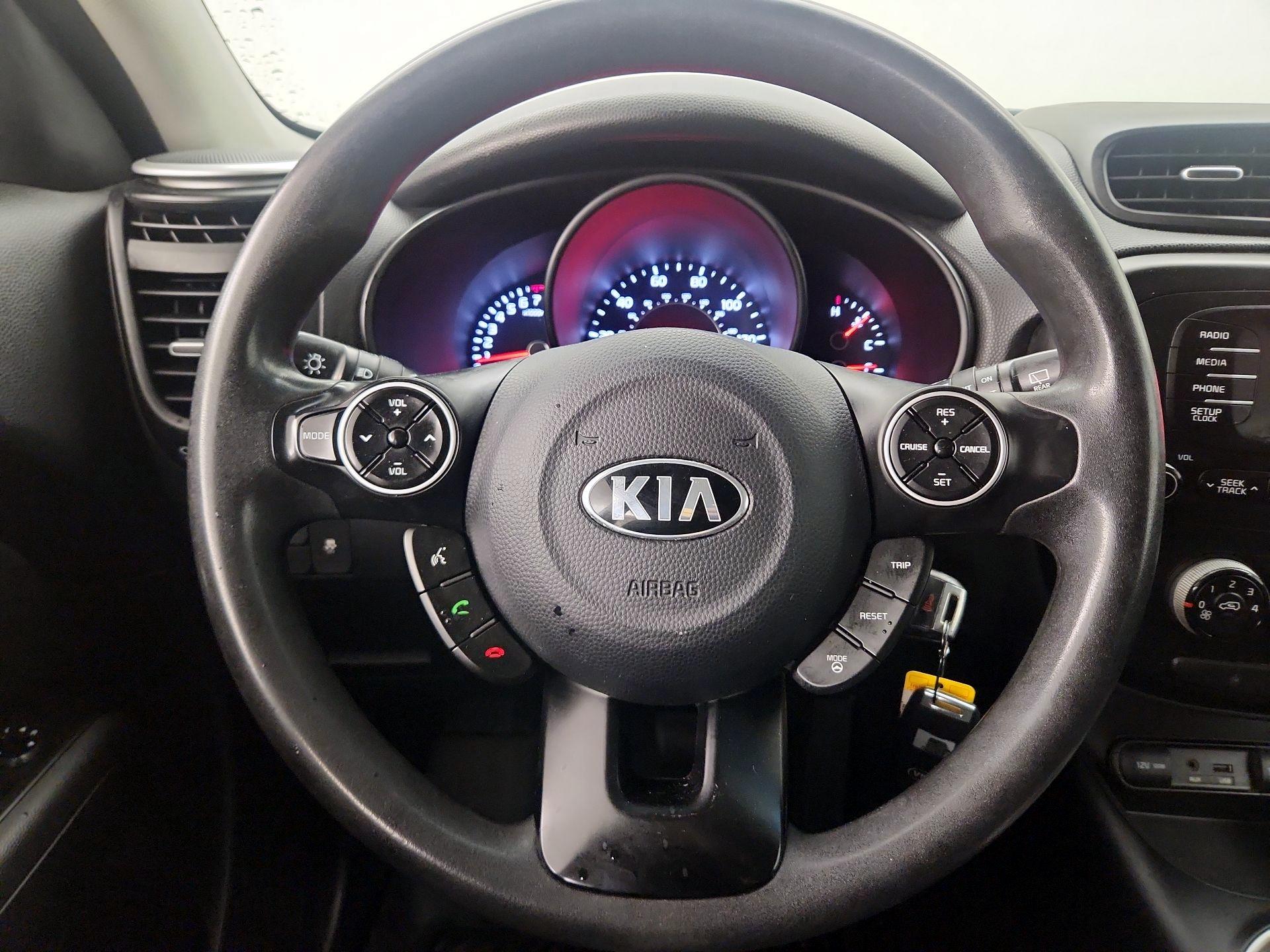 Thumbnail: 2014 Kia Soul - 10