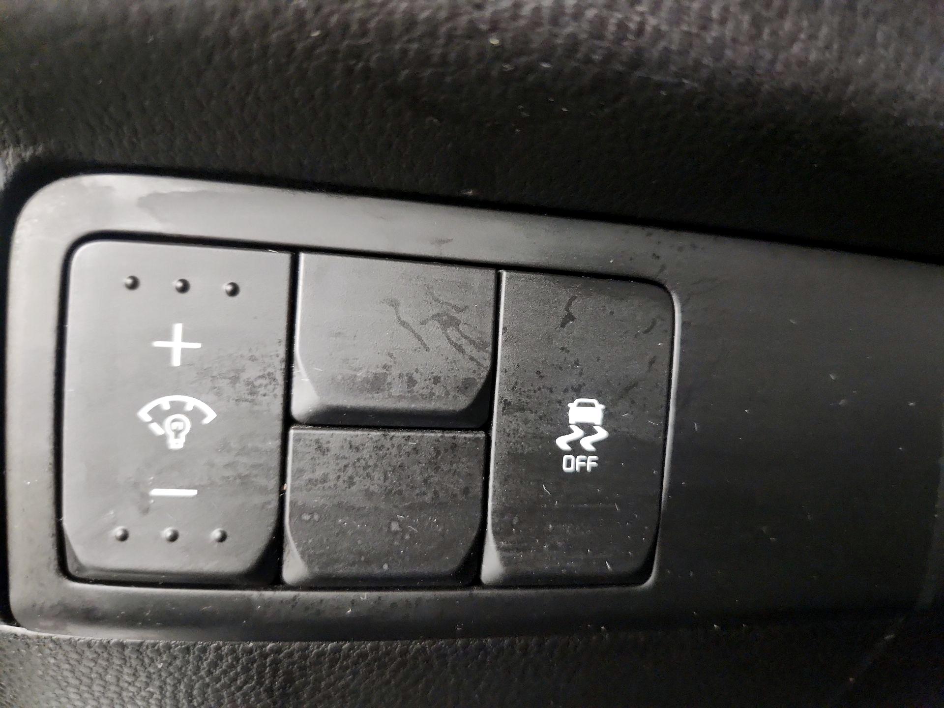 Thumbnail: 2014 Kia Soul - 13