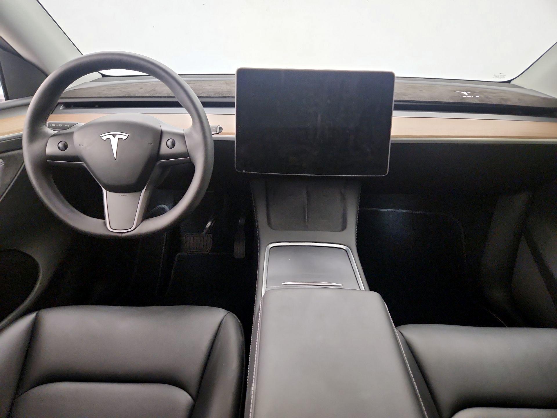 Thumbnail: 2023 Tesla Model Y - 9
