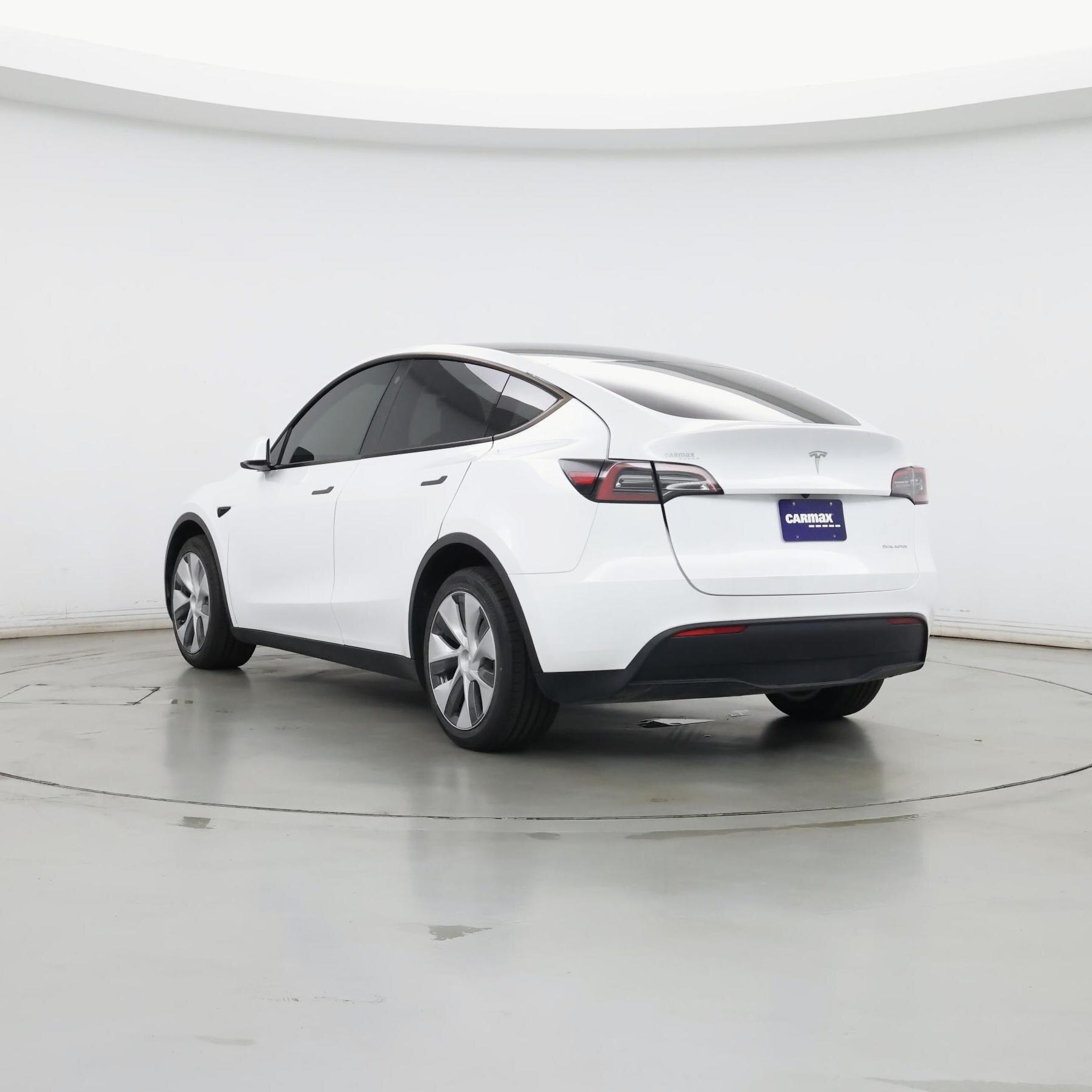 Thumbnail: 2023 Tesla Model Y - 2