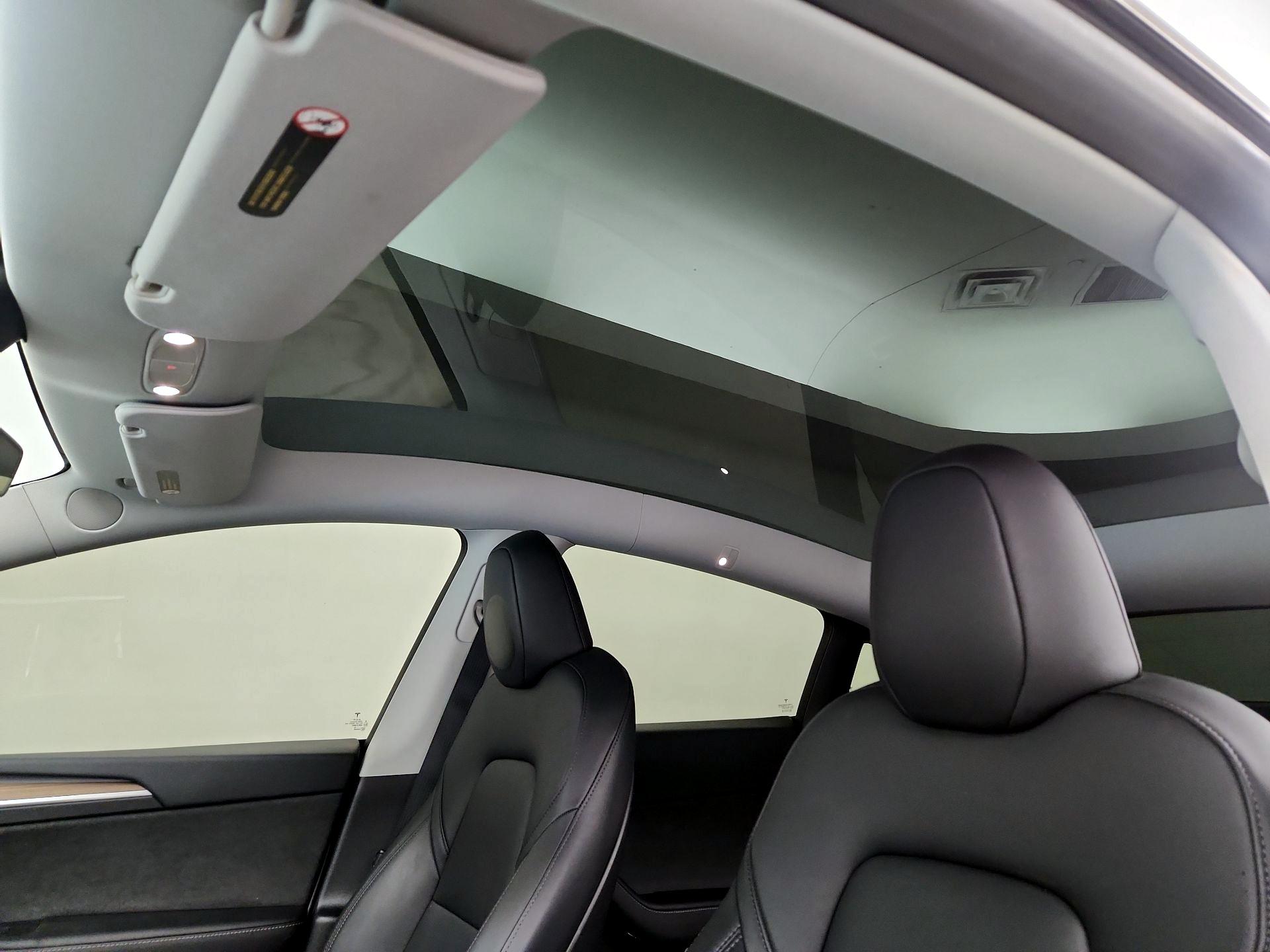 Thumbnail: 2023 Tesla Model Y - 19