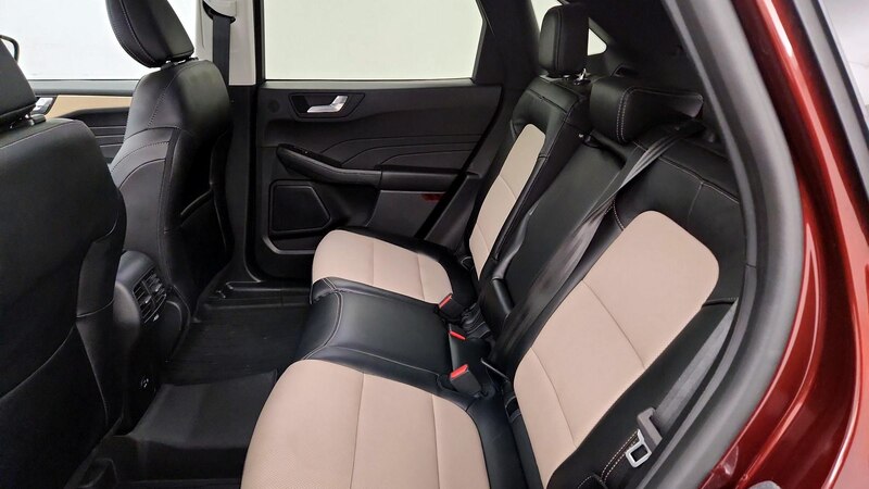 2021 Ford Escape Titanium 21
