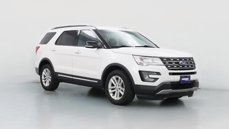 2016 Ford Explorer XLT Hero Image