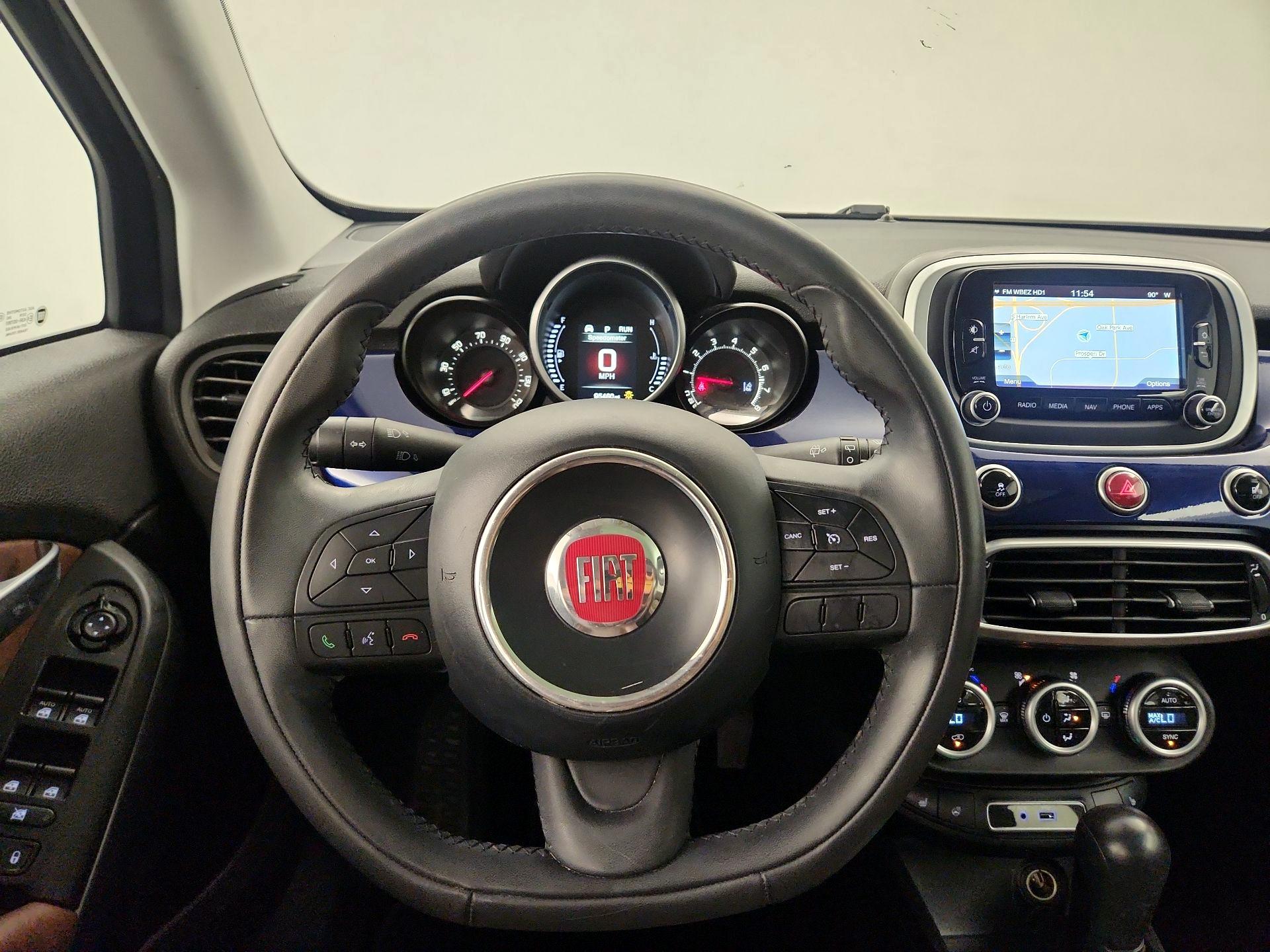 Thumbnail: 2017 Fiat 500X - 10