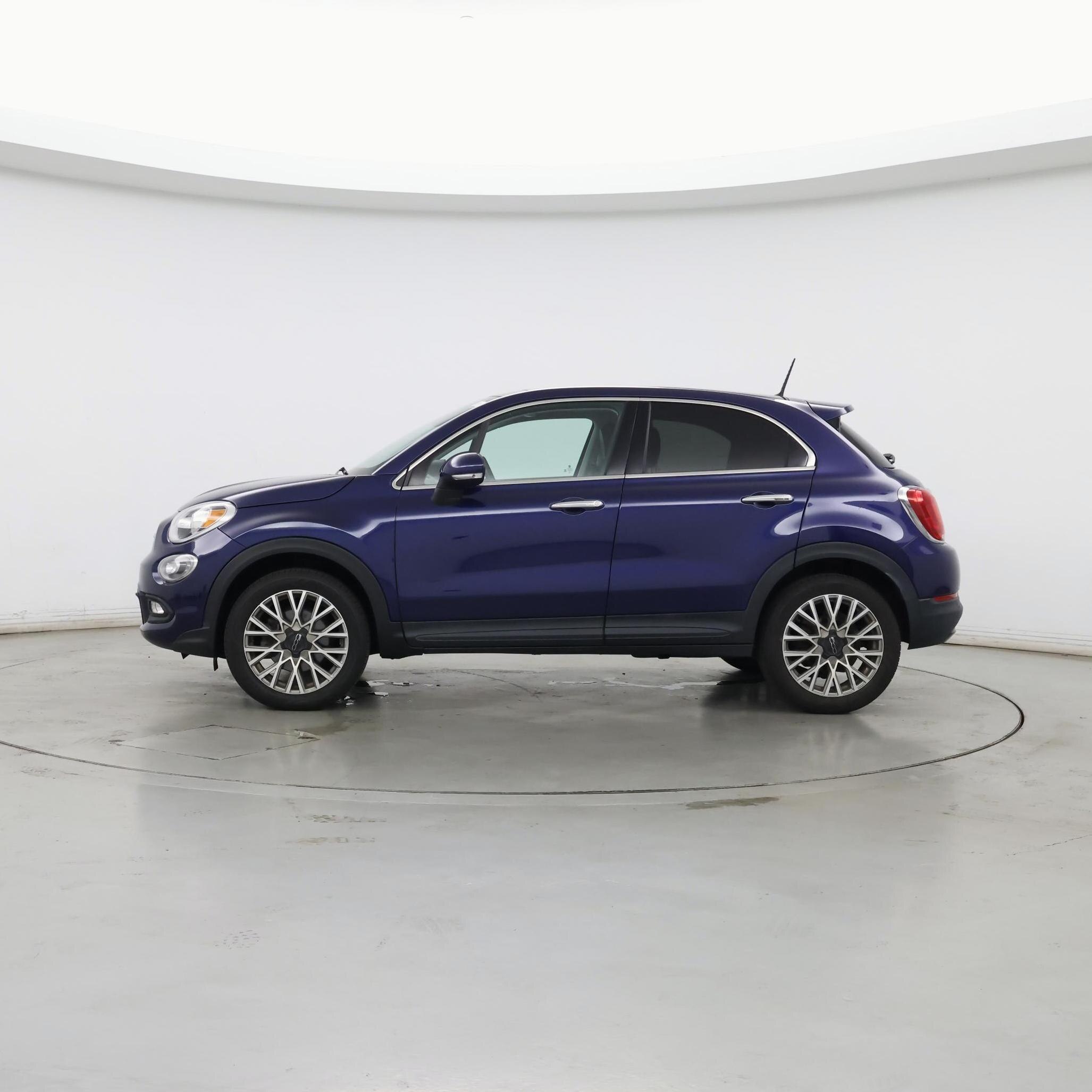 Thumbnail: 2017 Fiat 500X - 3