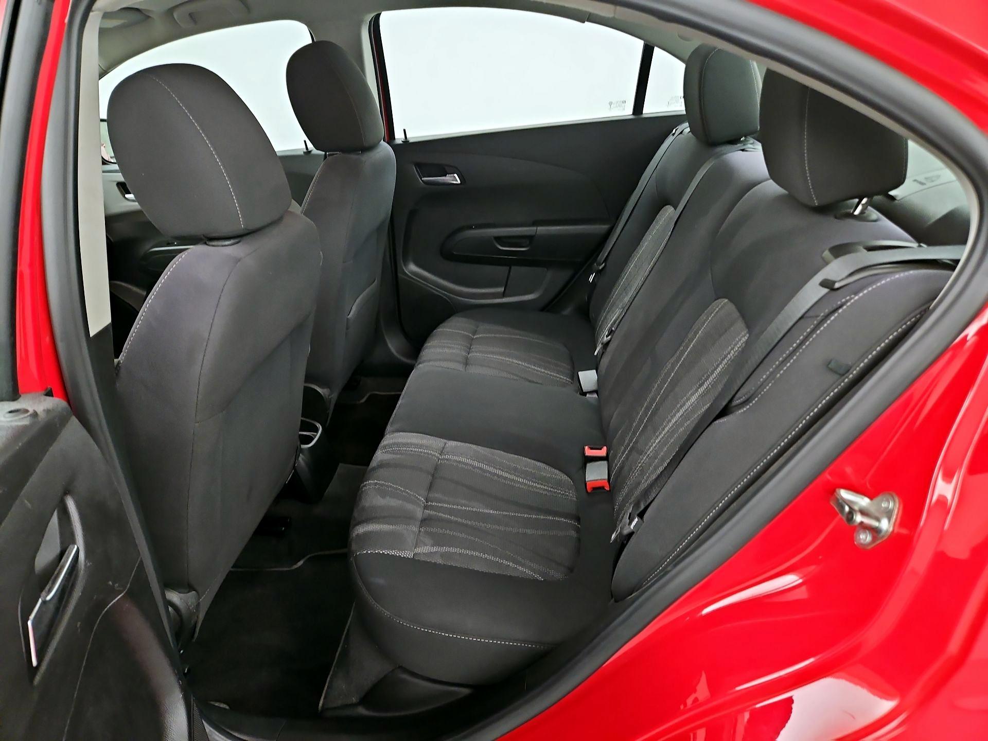 Thumbnail: 2014 Chevrolet Sonic - 18