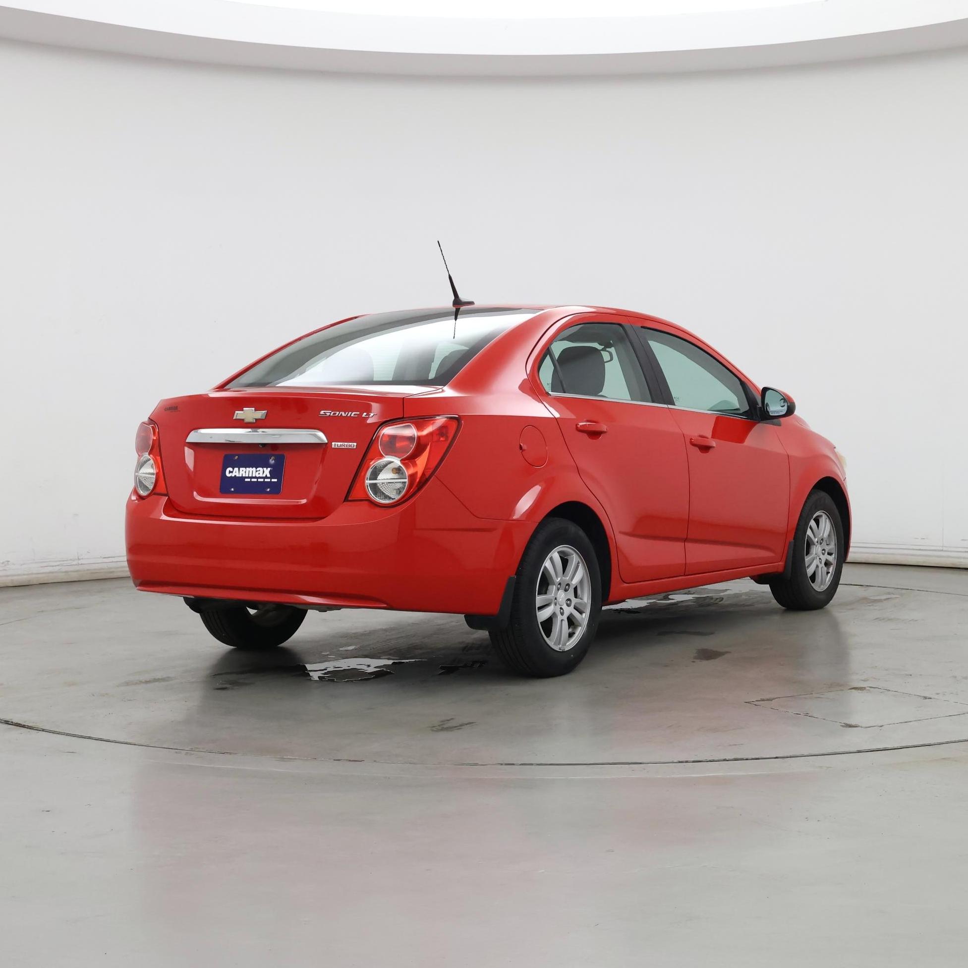 Thumbnail: 2014 Chevrolet Sonic - 8