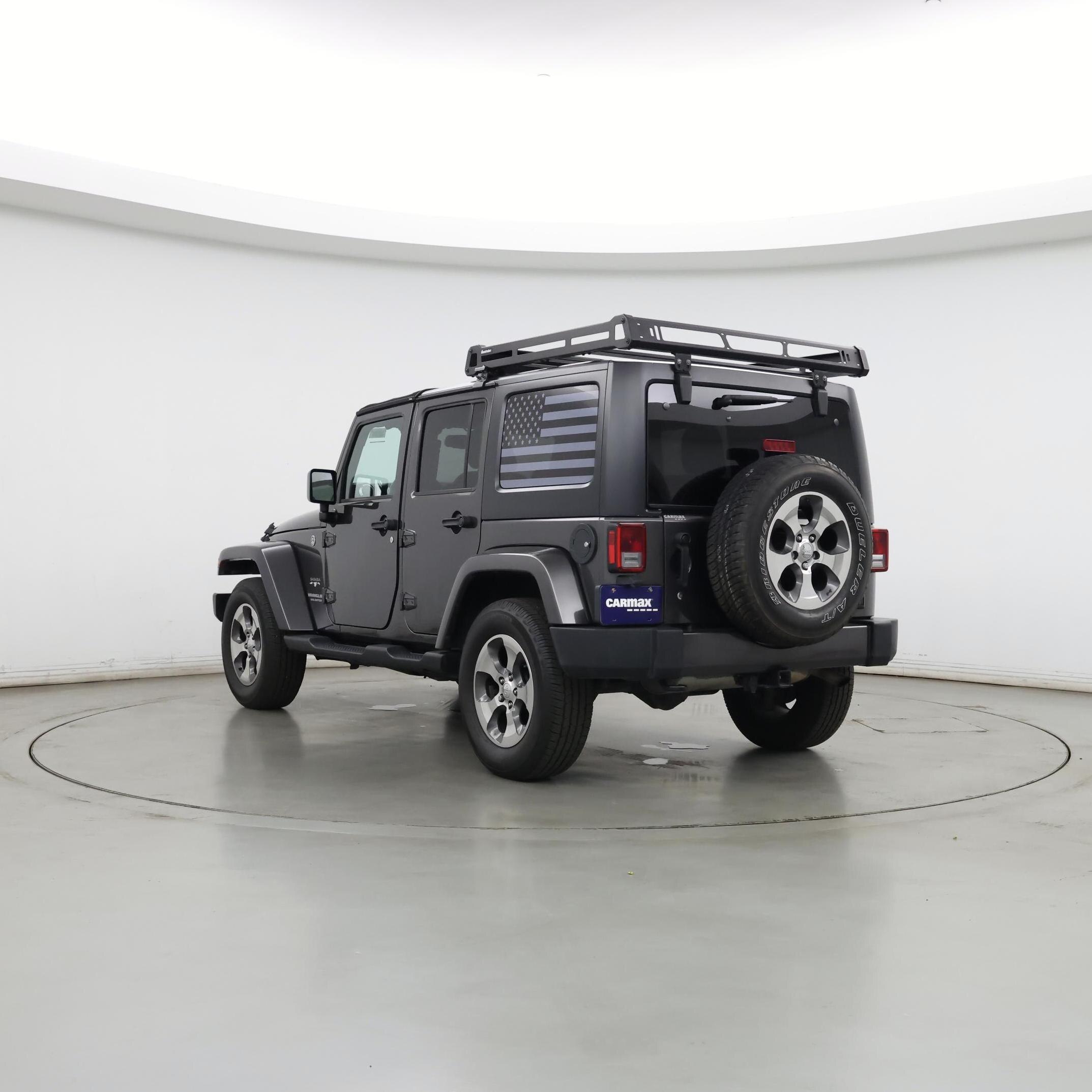 Thumbnail: 2017 Jeep Wrangler - 2