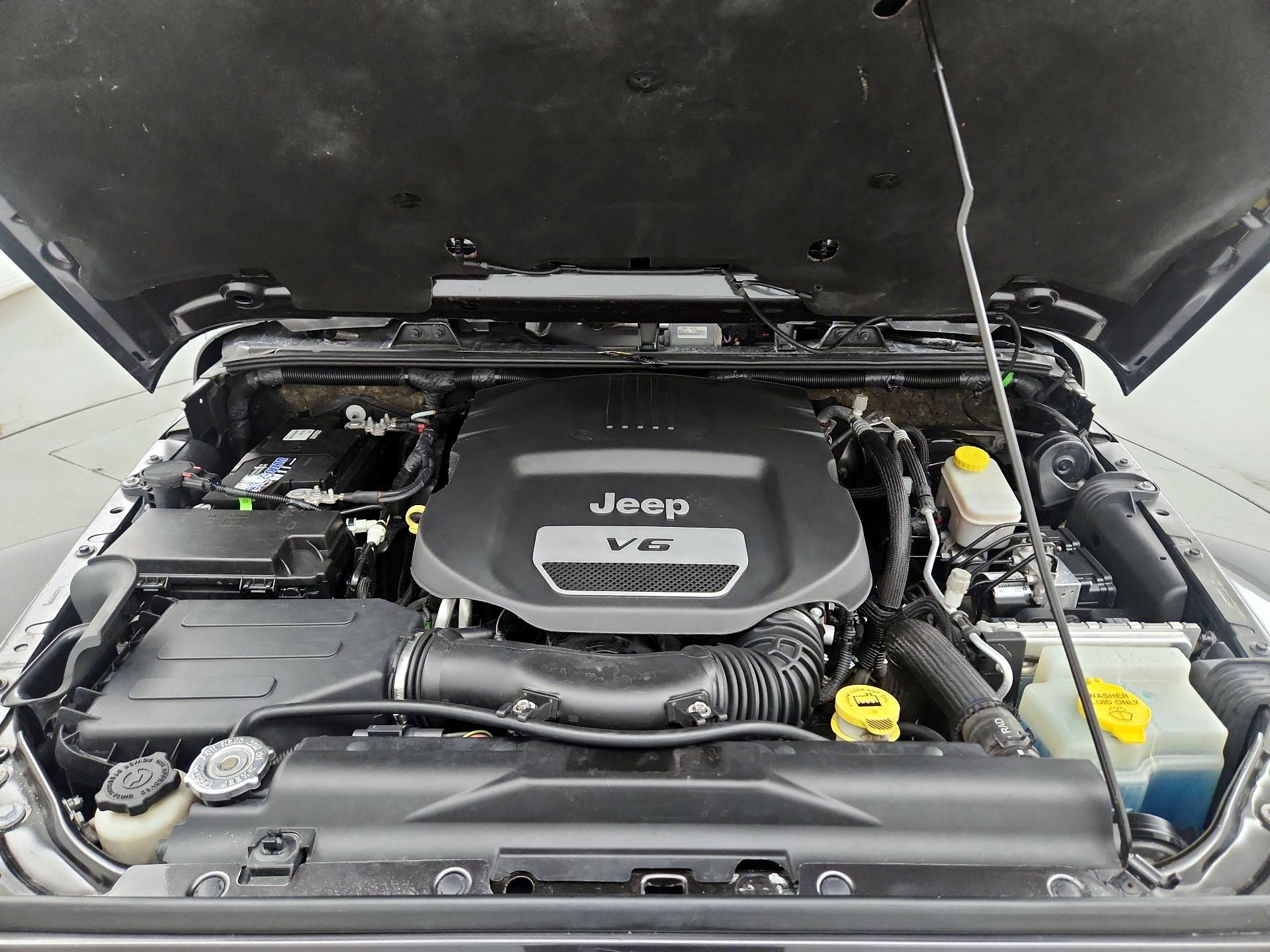 Thumbnail: 2017 Jeep Wrangler - 19