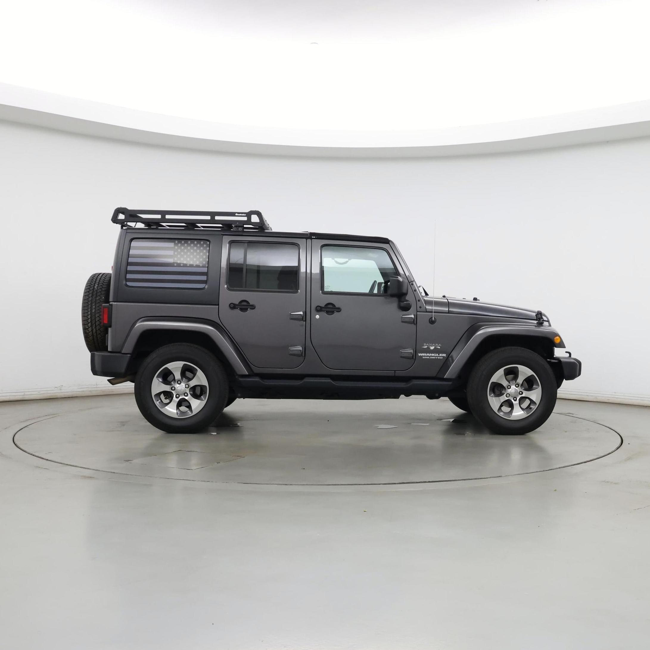Thumbnail: 2017 Jeep Wrangler - 7