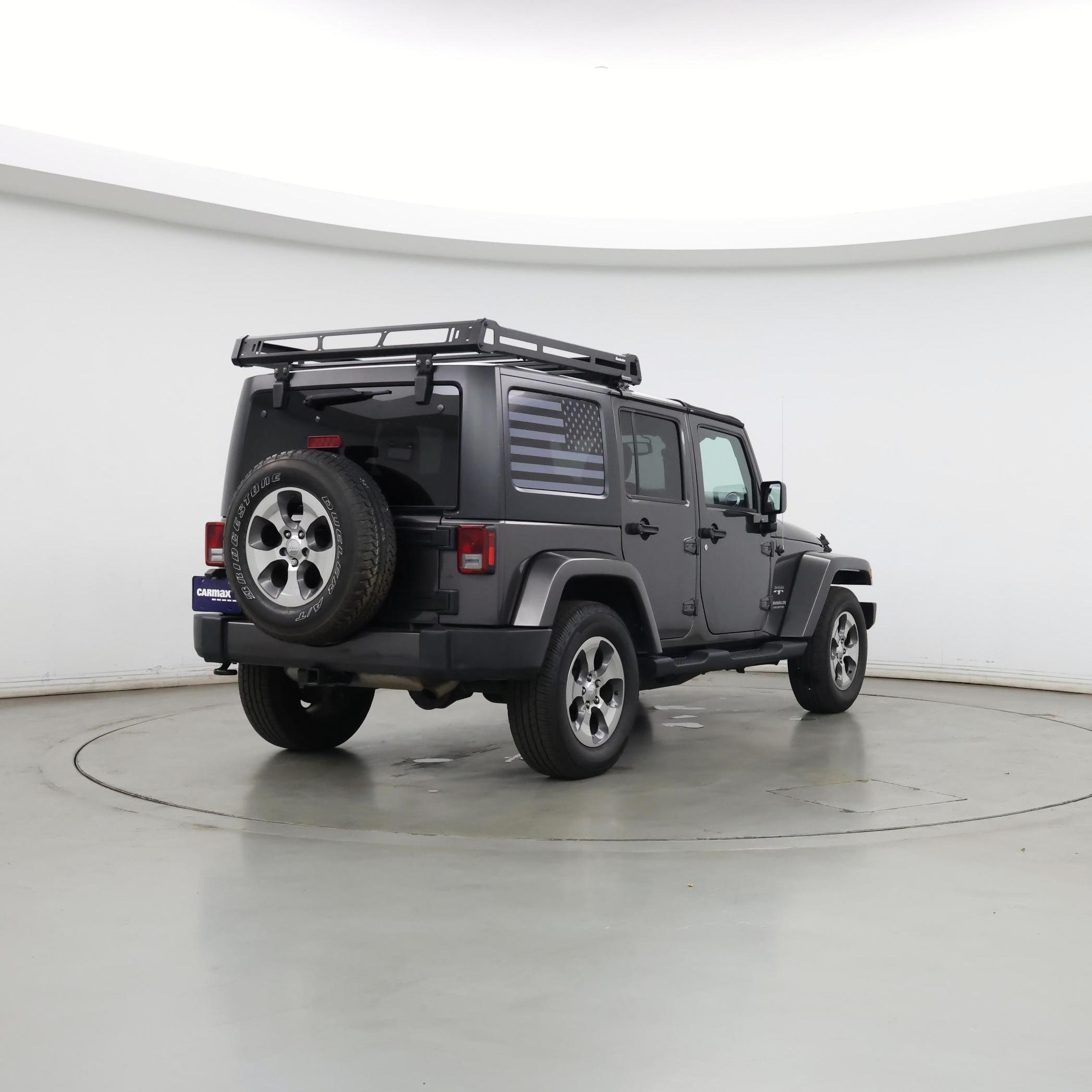Thumbnail: 2017 Jeep Wrangler - 8