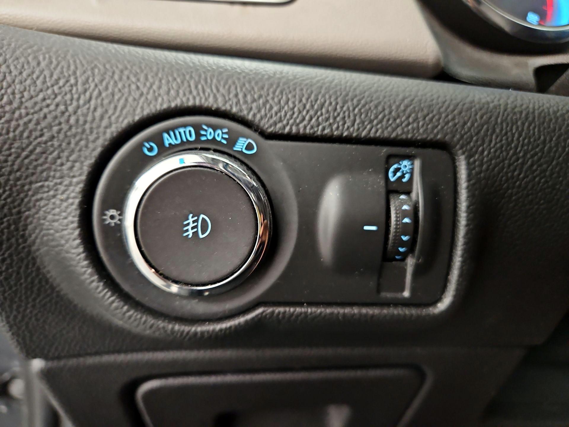 Thumbnail: 2017 Buick Verano - 13