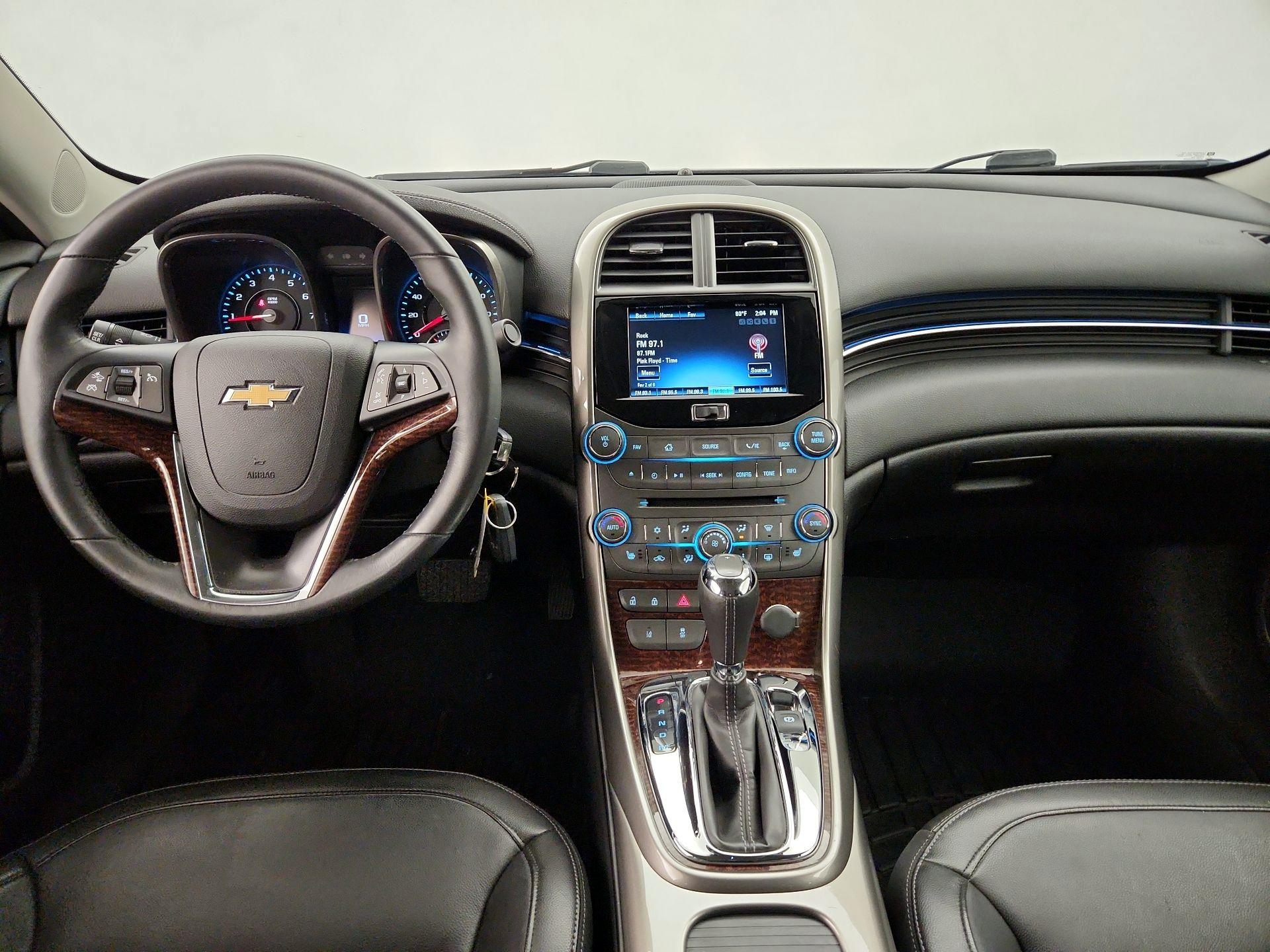 Thumbnail: 2013 Chevrolet Malibu - 9