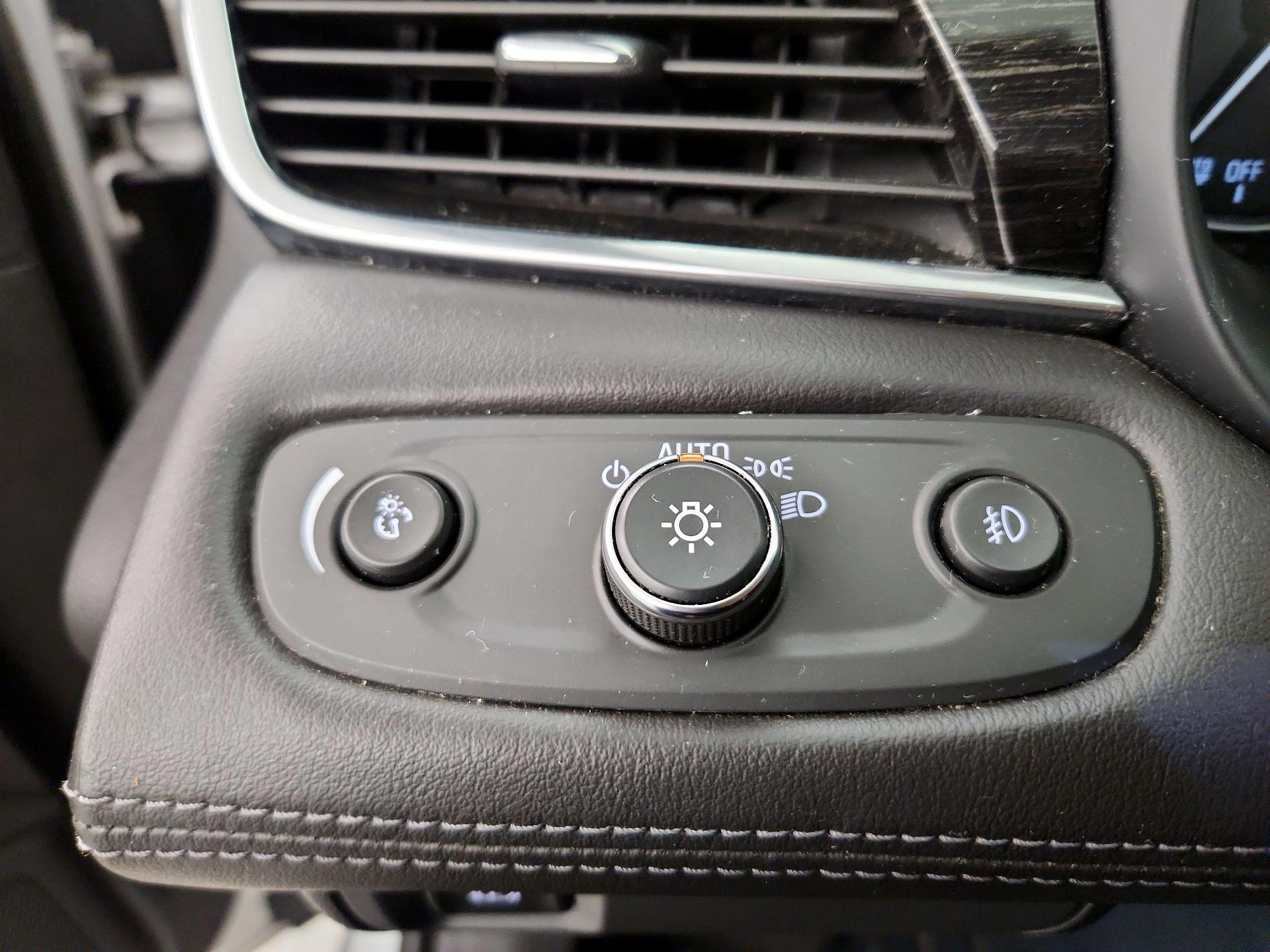 Thumbnail: 2018 Buick LaCrosse - 13