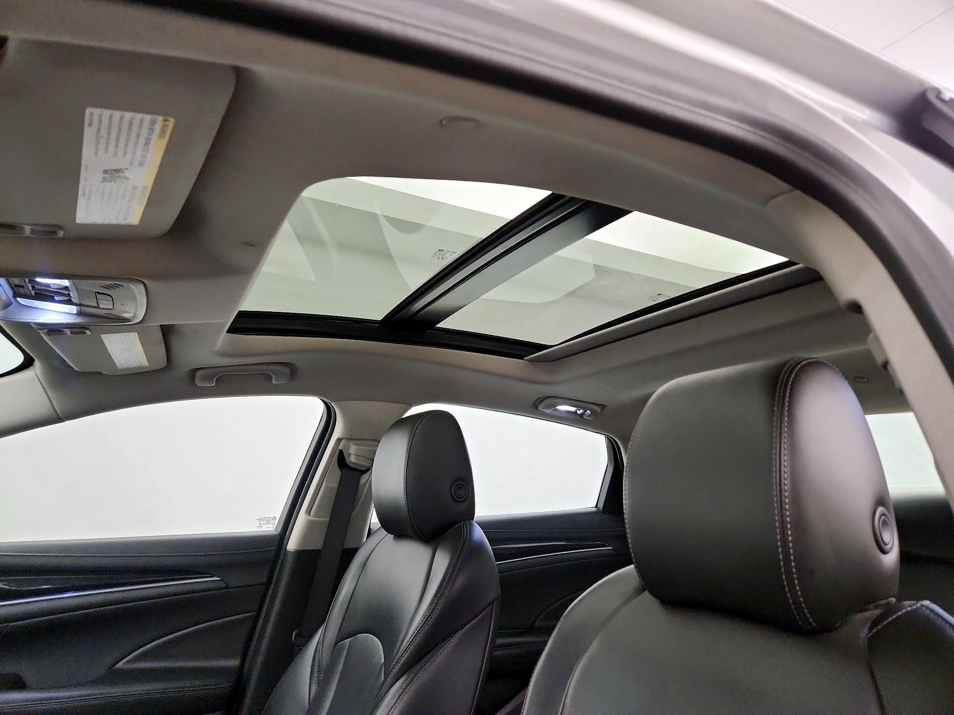 Thumbnail: 2018 Buick LaCrosse - 19