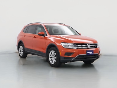 Orange 2019 Volkswagen Tiguan SE