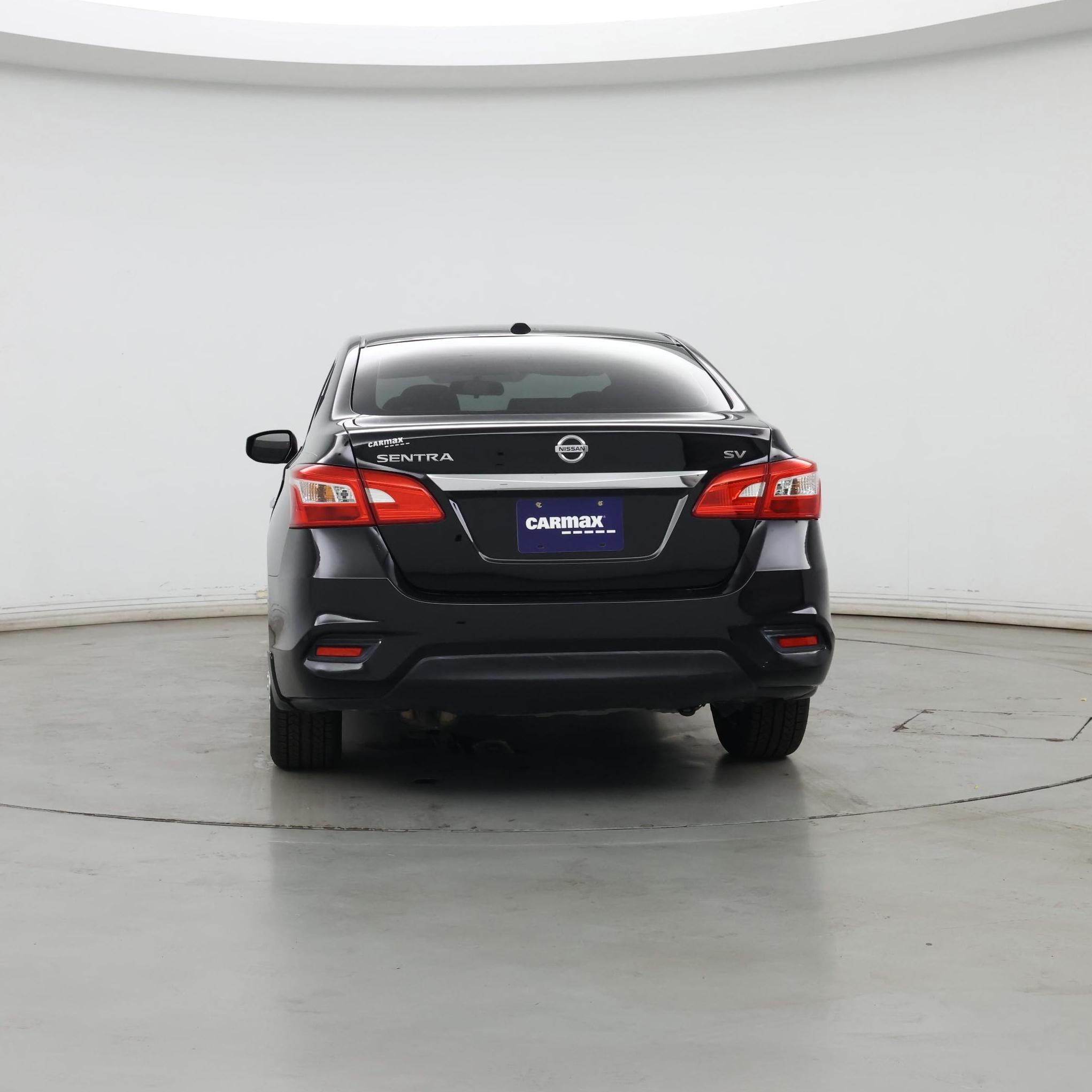 Thumbnail: 2017 Nissan Sentra - 6