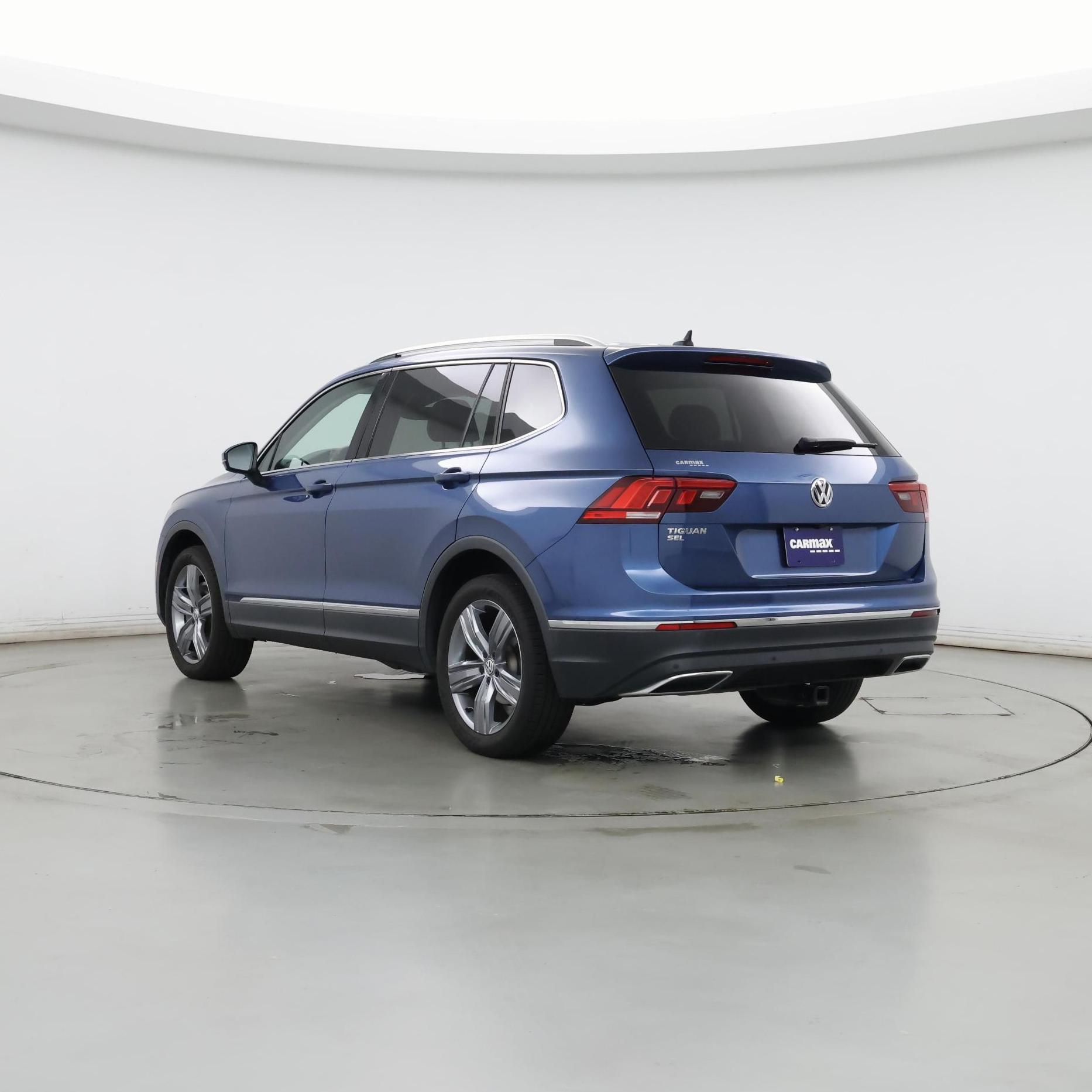 Thumbnail: 2020 Volkswagen Tiguan - 2