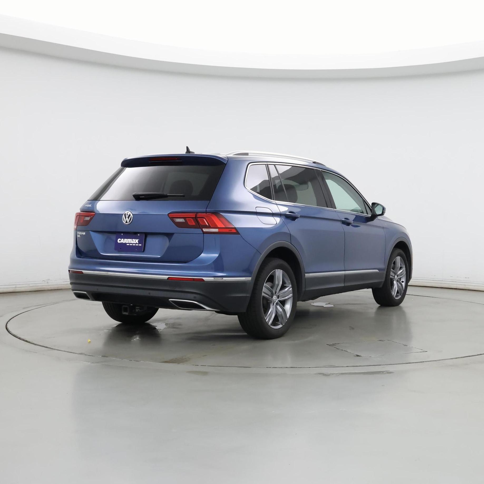 Thumbnail: 2020 Volkswagen Tiguan - 8