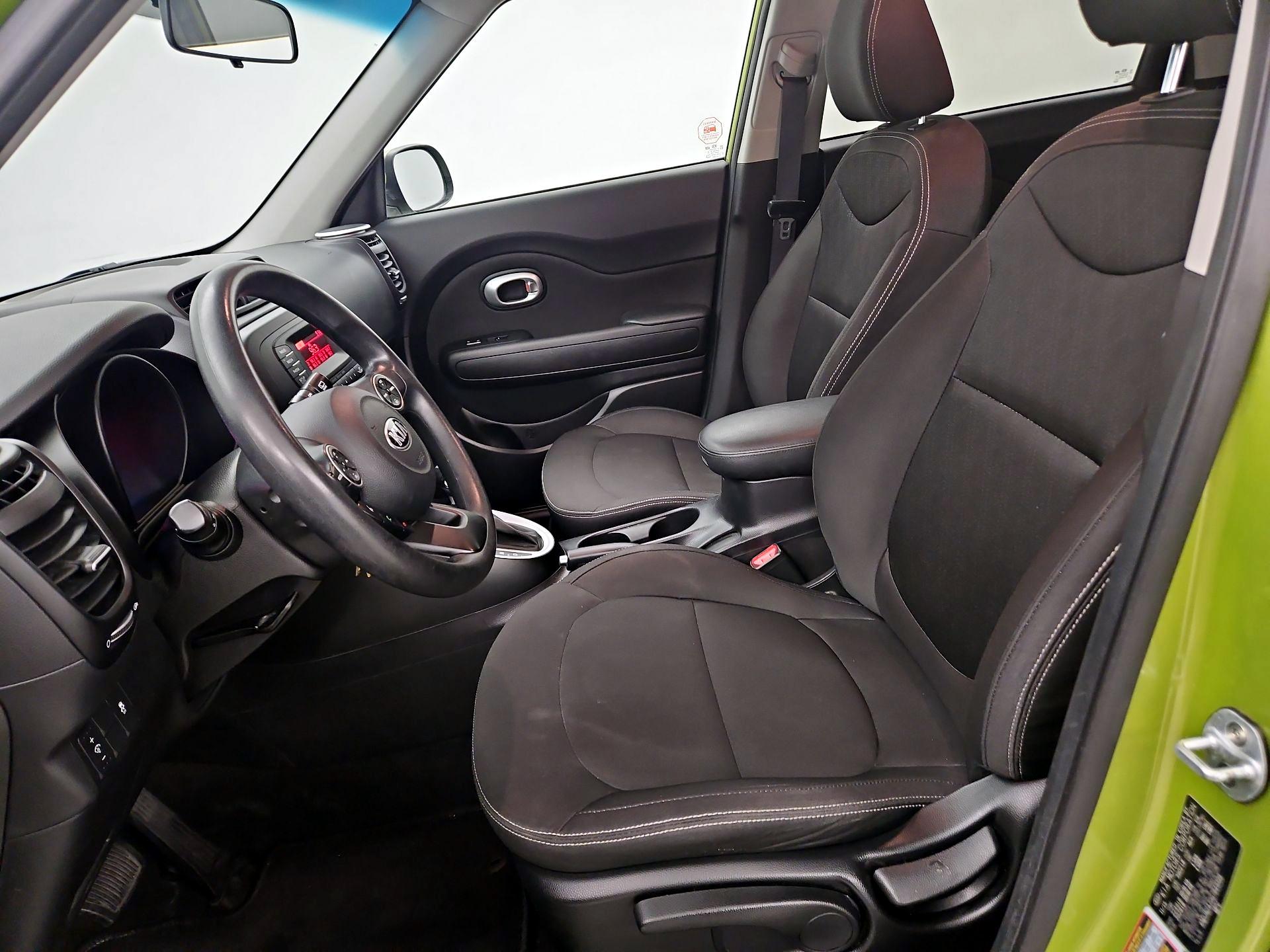 Thumbnail: 2016 Kia Soul - 11