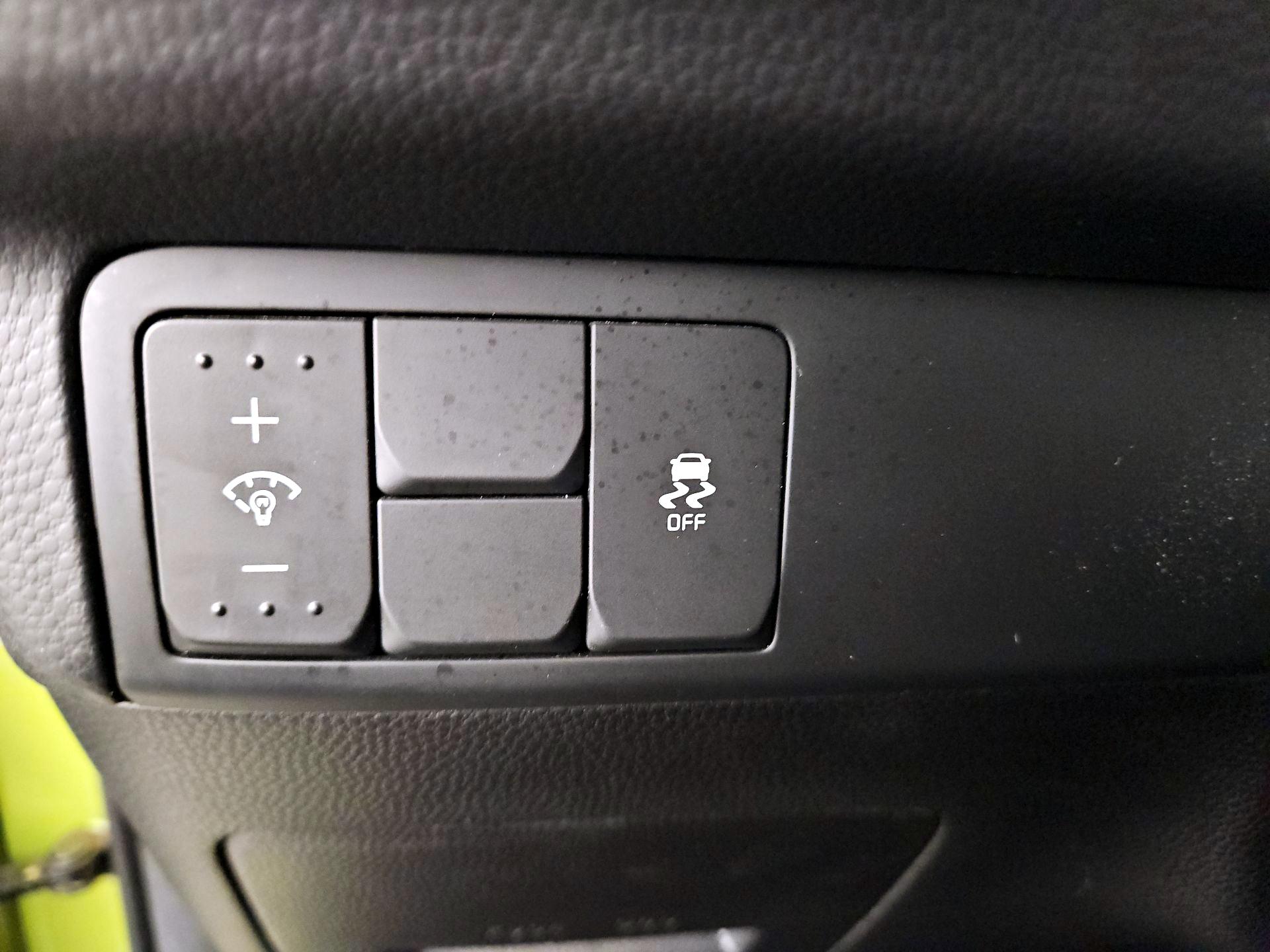 Thumbnail: 2016 Kia Soul - 13