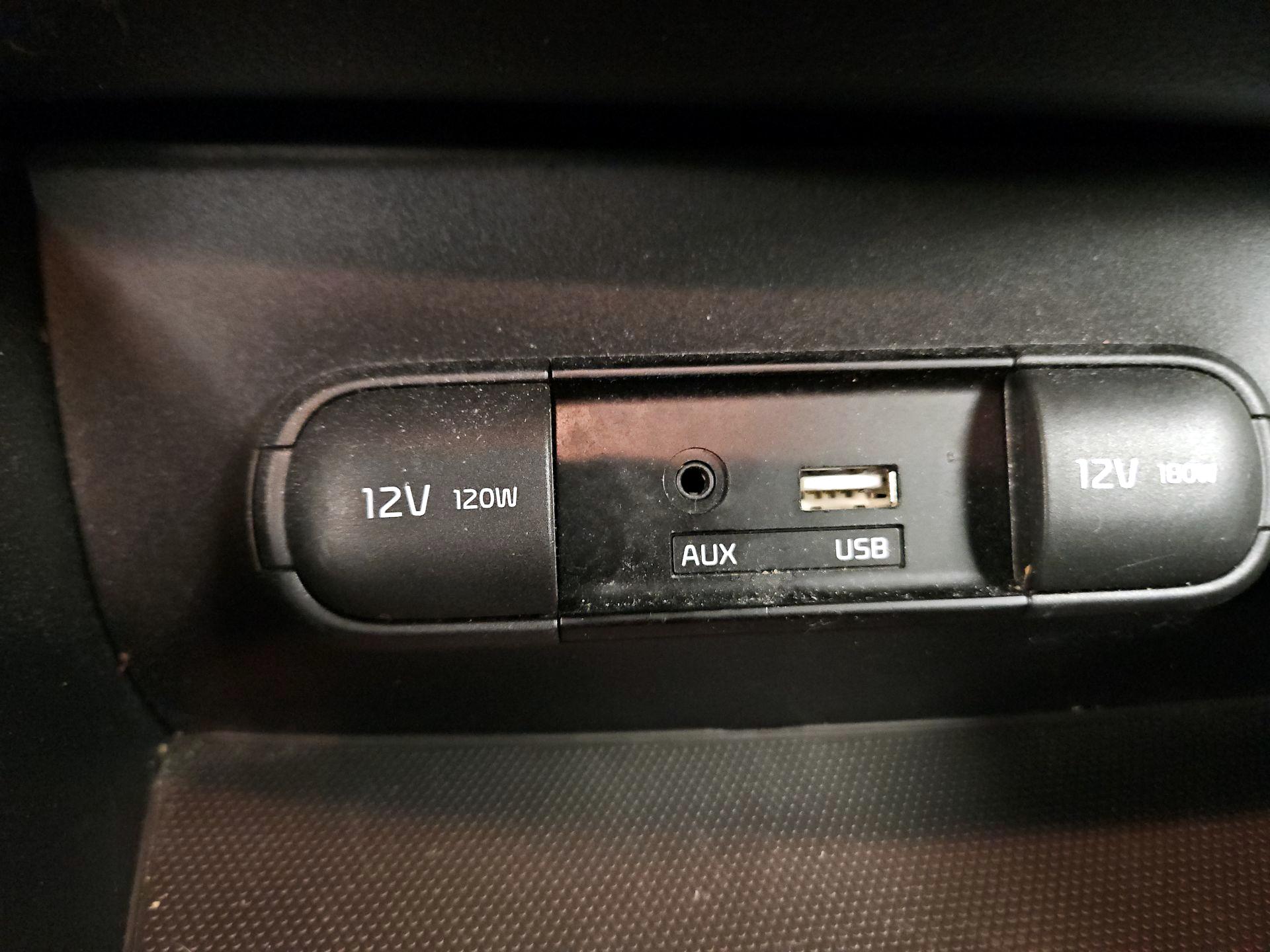 Thumbnail: 2016 Kia Soul - 17