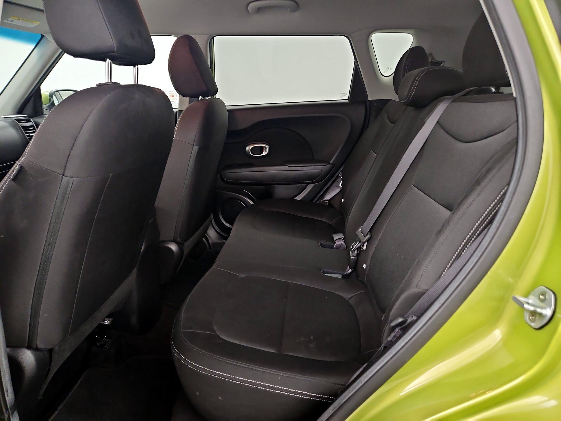 Thumbnail: 2016 Kia Soul - 18