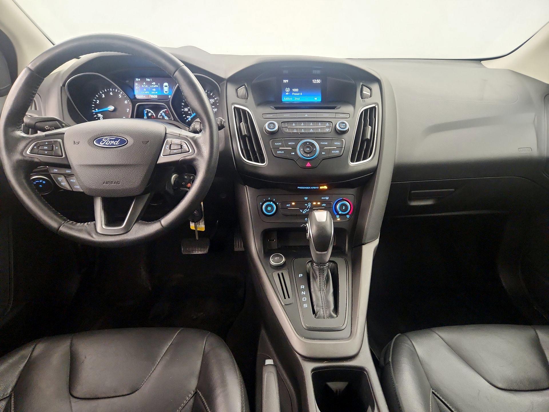 Thumbnail: 2016 Ford Focus - 9
