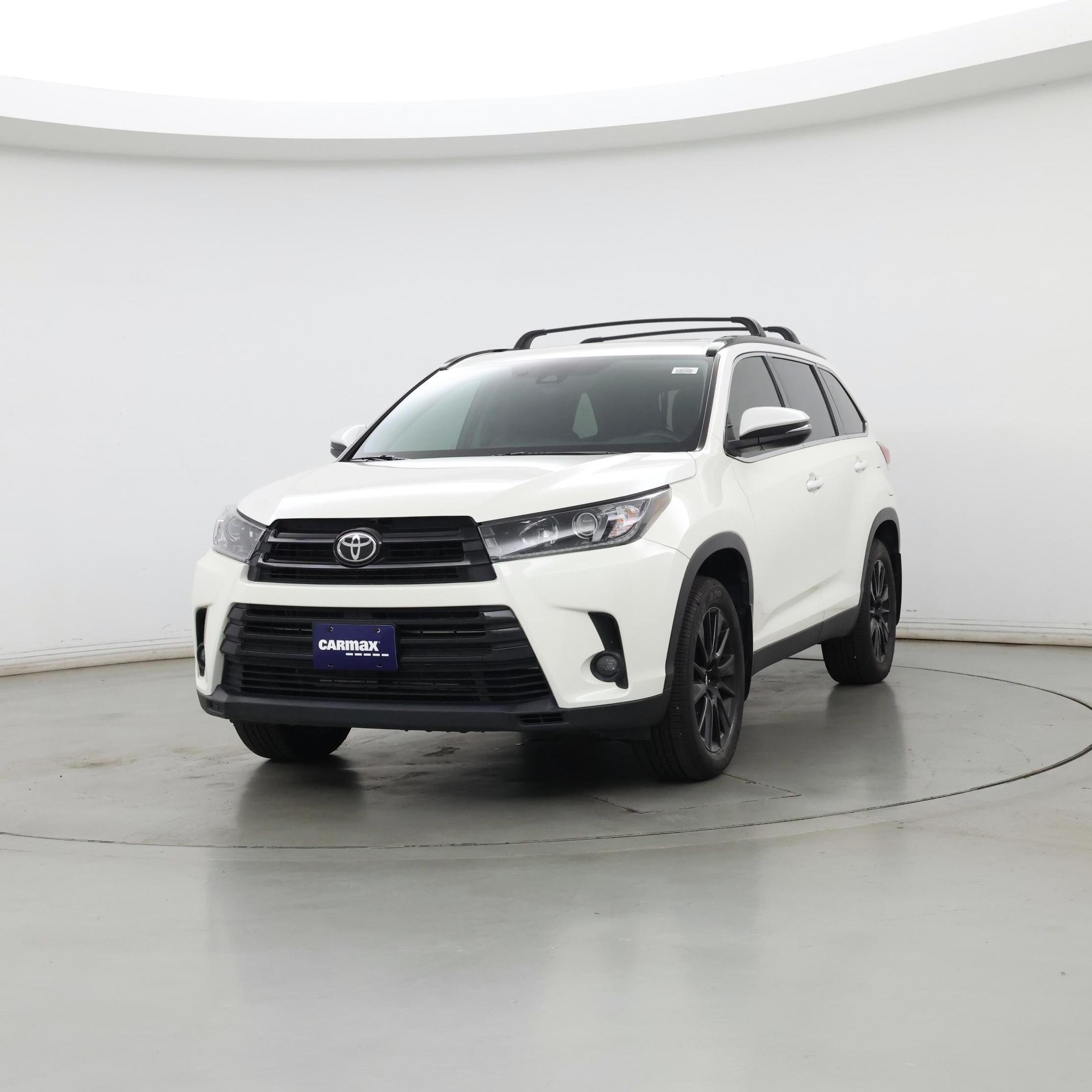 Thumbnail: 2019 Toyota Highlander - 4