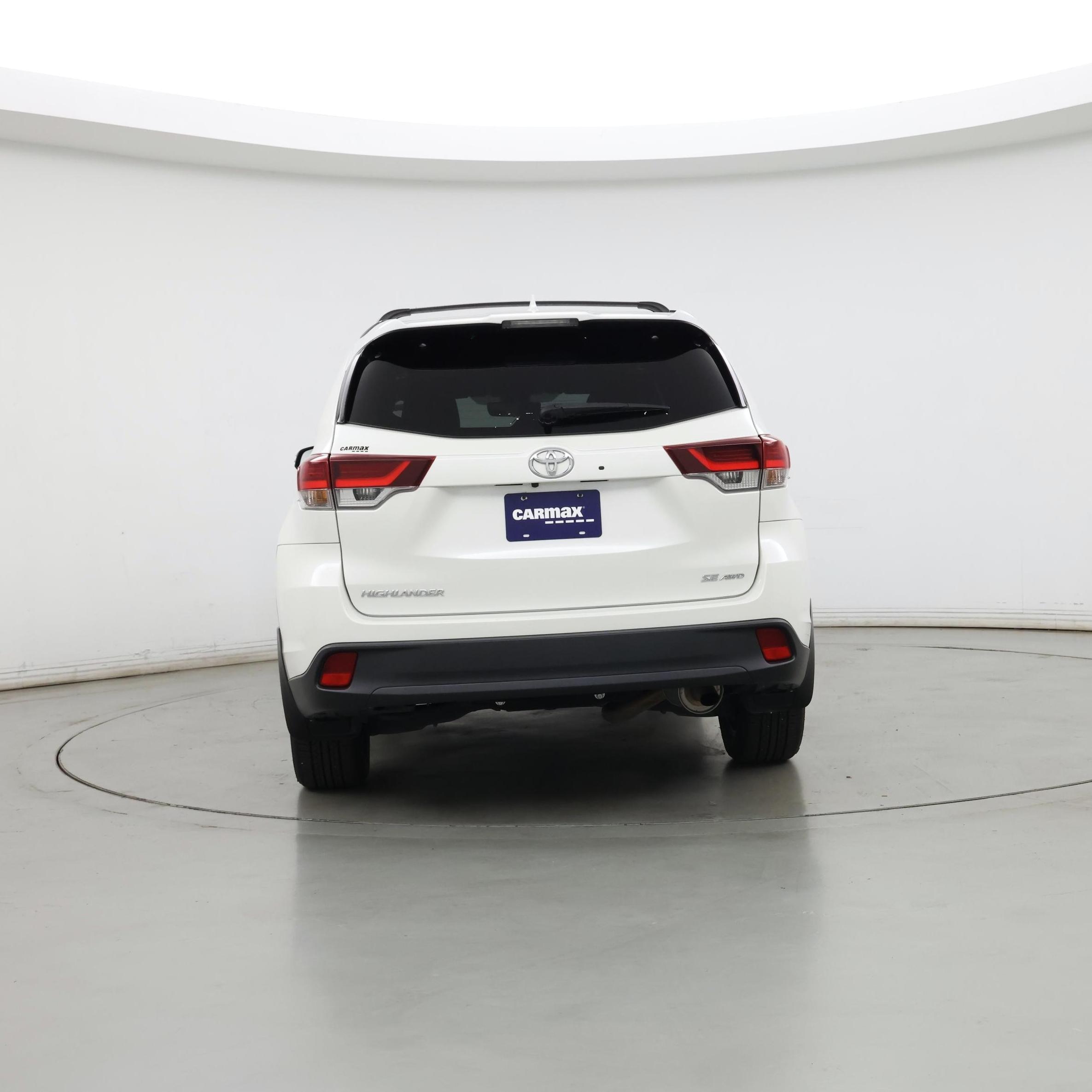 Thumbnail: 2019 Toyota Highlander - 6