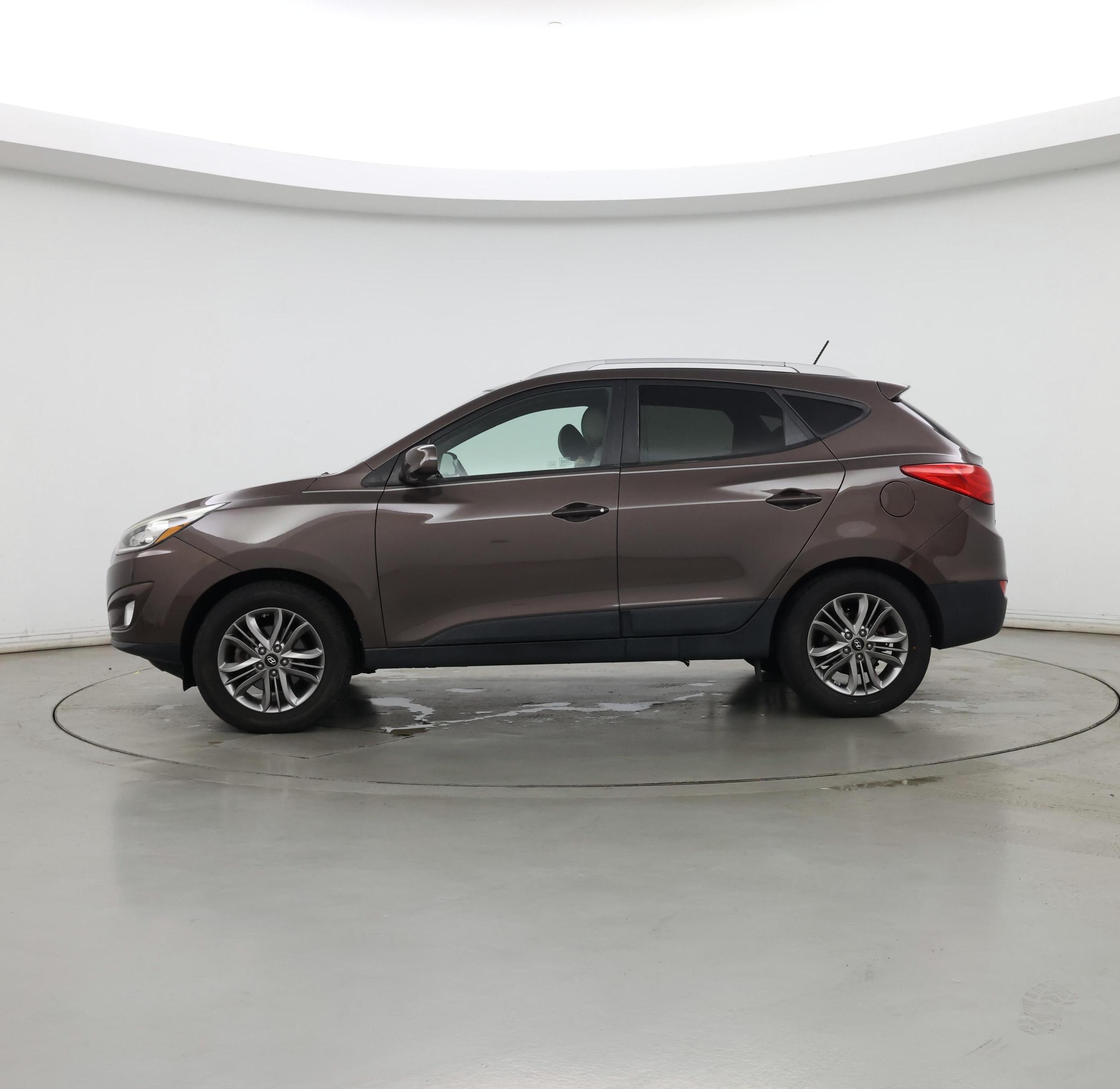 Thumbnail: 2014 Hyundai Tucson - 3