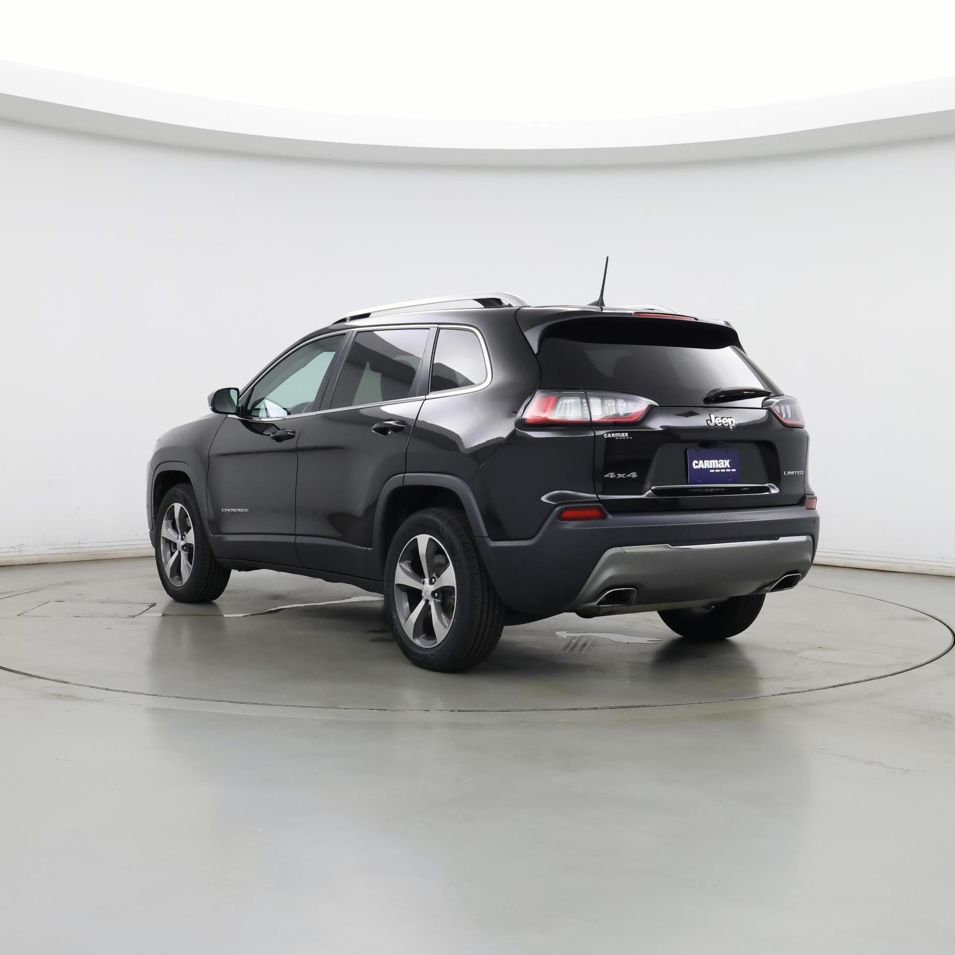 Thumbnail: 2019 Jeep Cherokee - 2