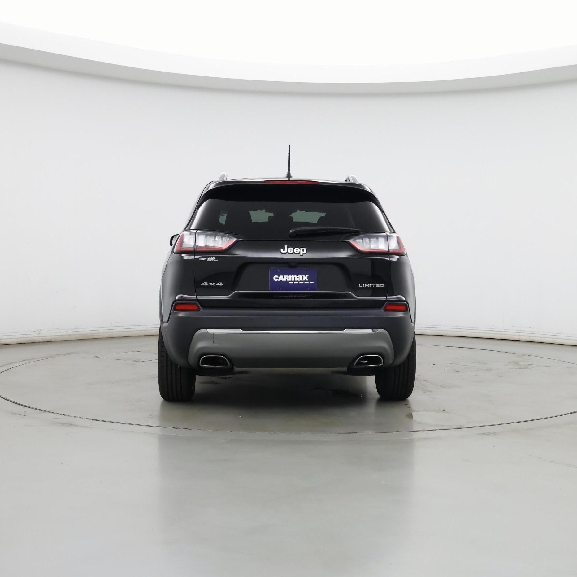 Thumbnail: 2019 Jeep Cherokee - 6