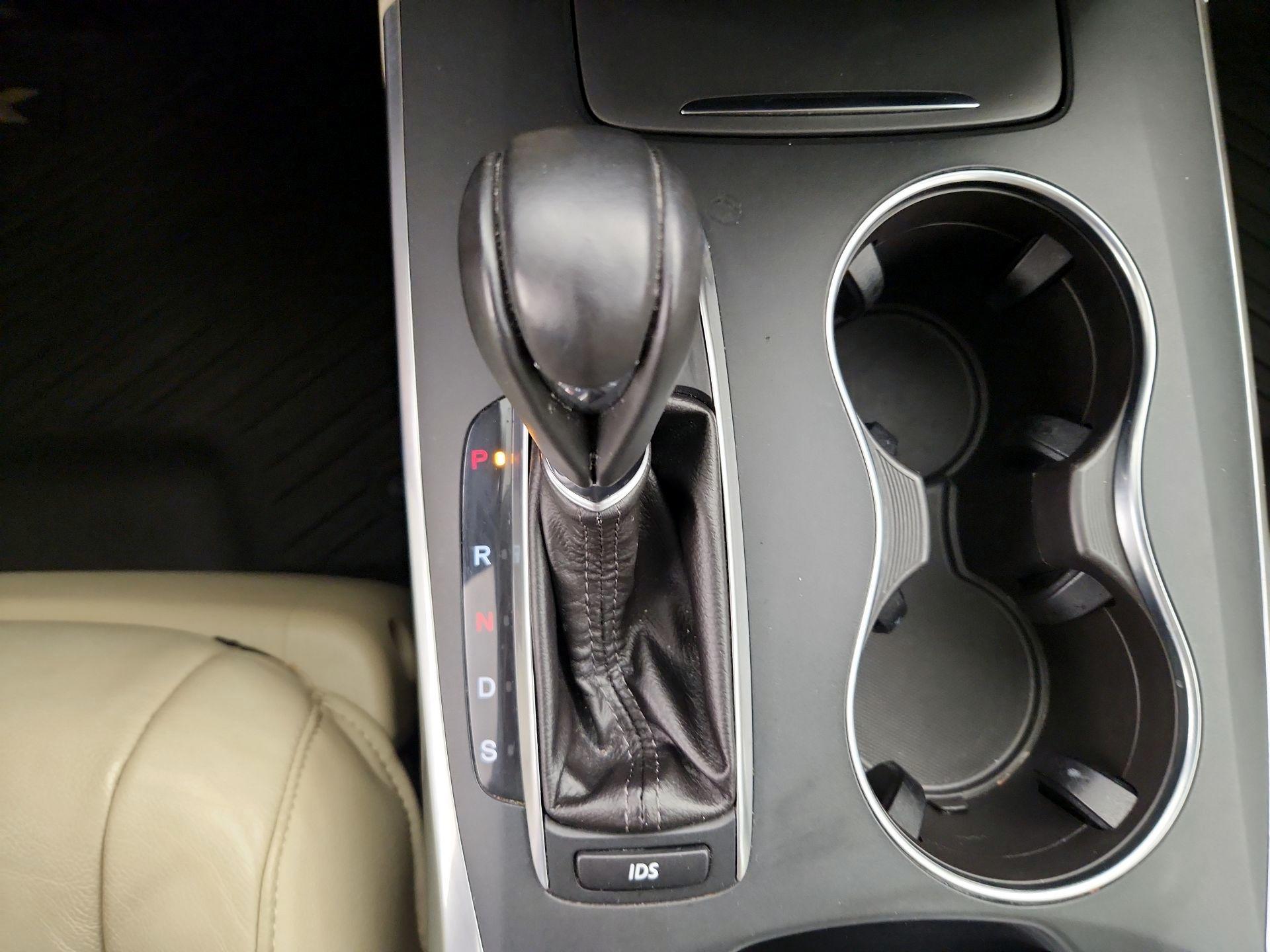 Thumbnail: 2015 Acura MDX - 17