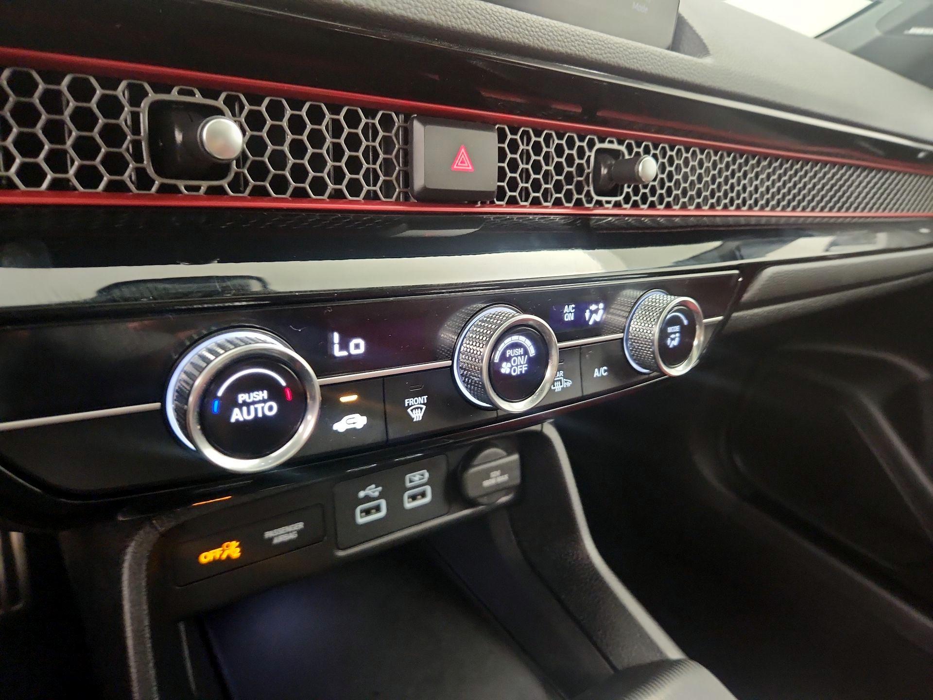 Thumbnail: 2024 Honda Civic - 16