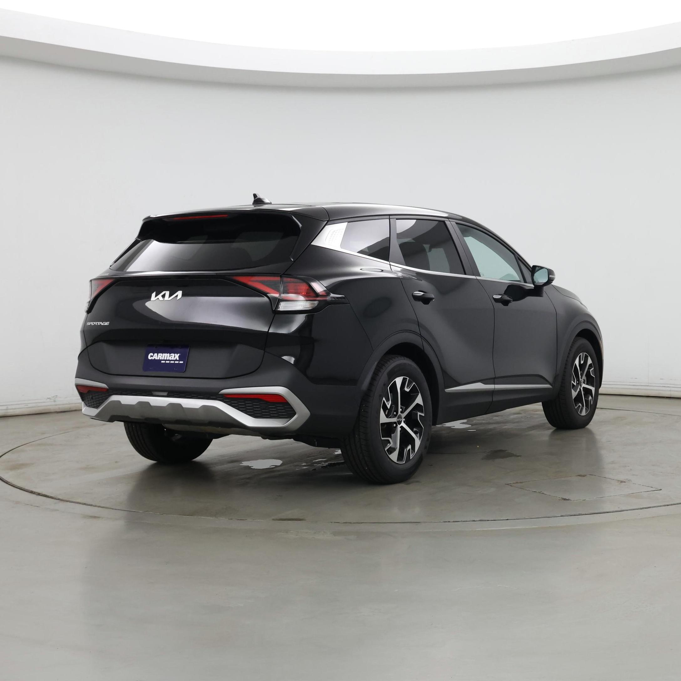 Thumbnail: 2023 Kia Sportage - 8