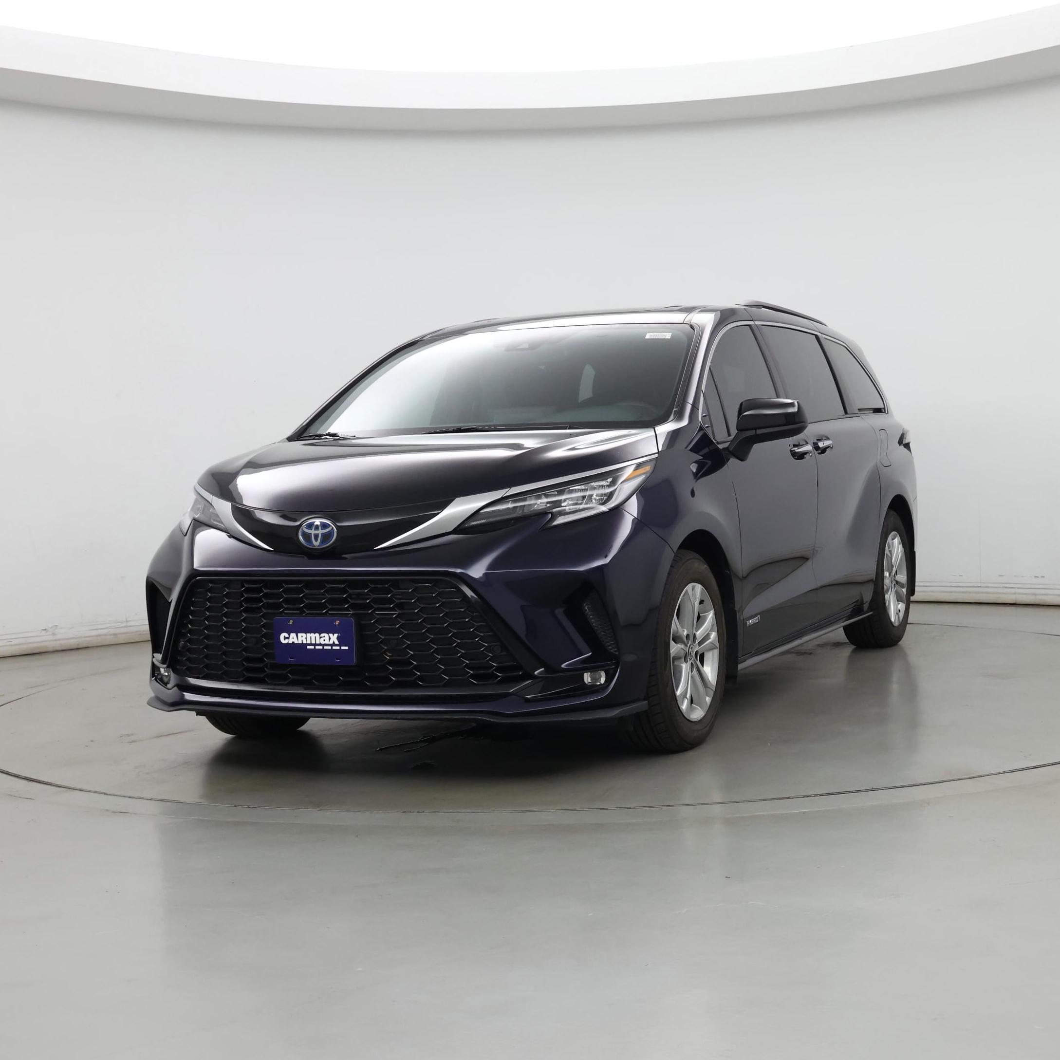 Thumbnail: 2021 Toyota Sienna - 4