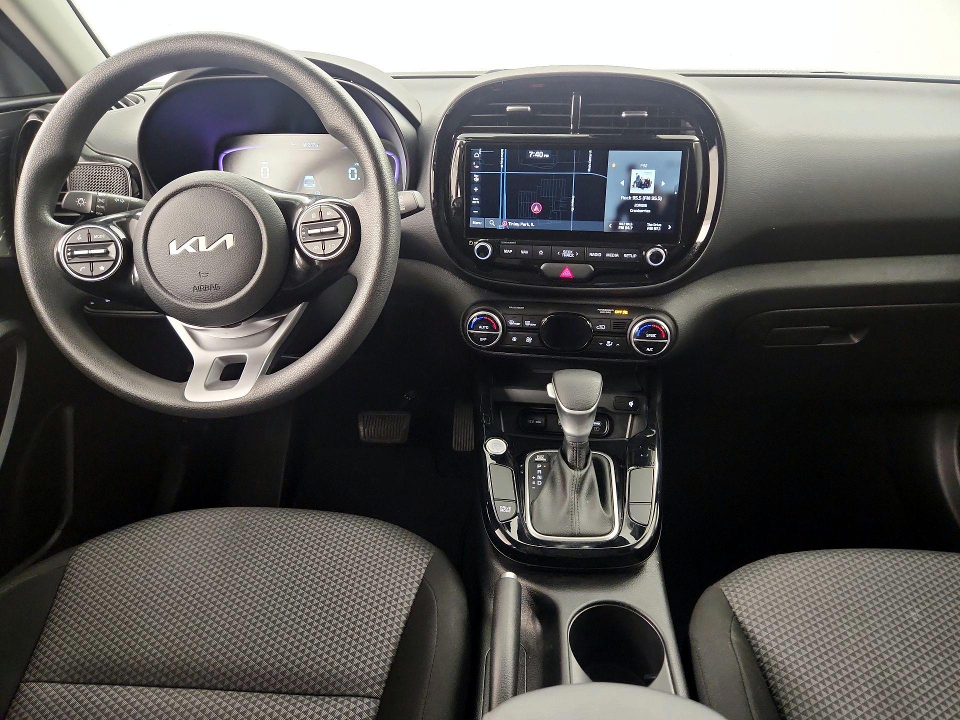 Thumbnail: 2023 Kia Soul - 9